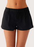 Reyka Suiting Shorts Black