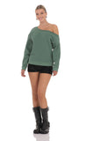 Cut Off Shoulder Jumper in Green