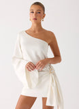 Statement Hour One Shoulder Top Ivory