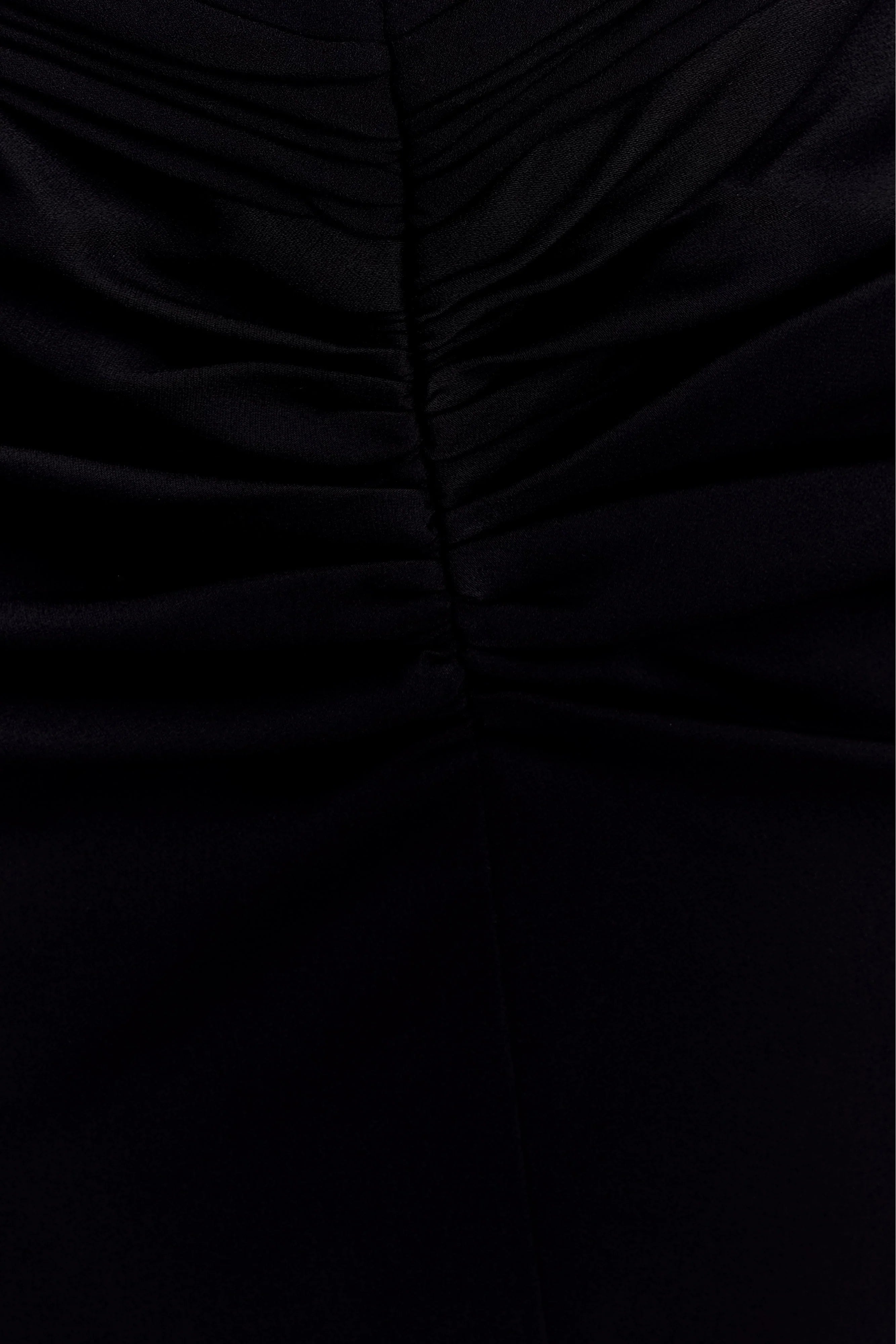 Vivianne Low Neck Maxi Dress Black