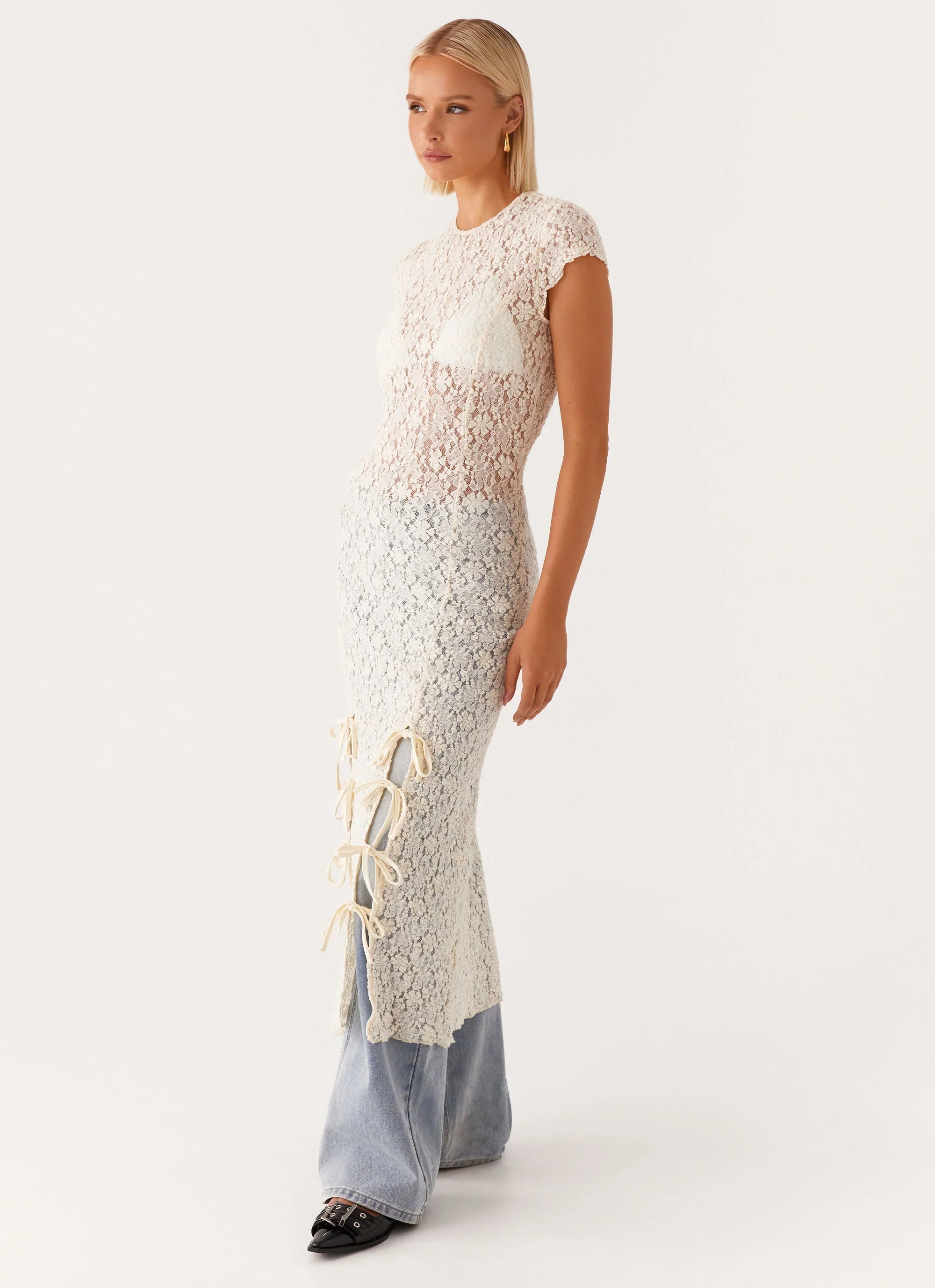 Gisele Lace Midi Dress Ivory