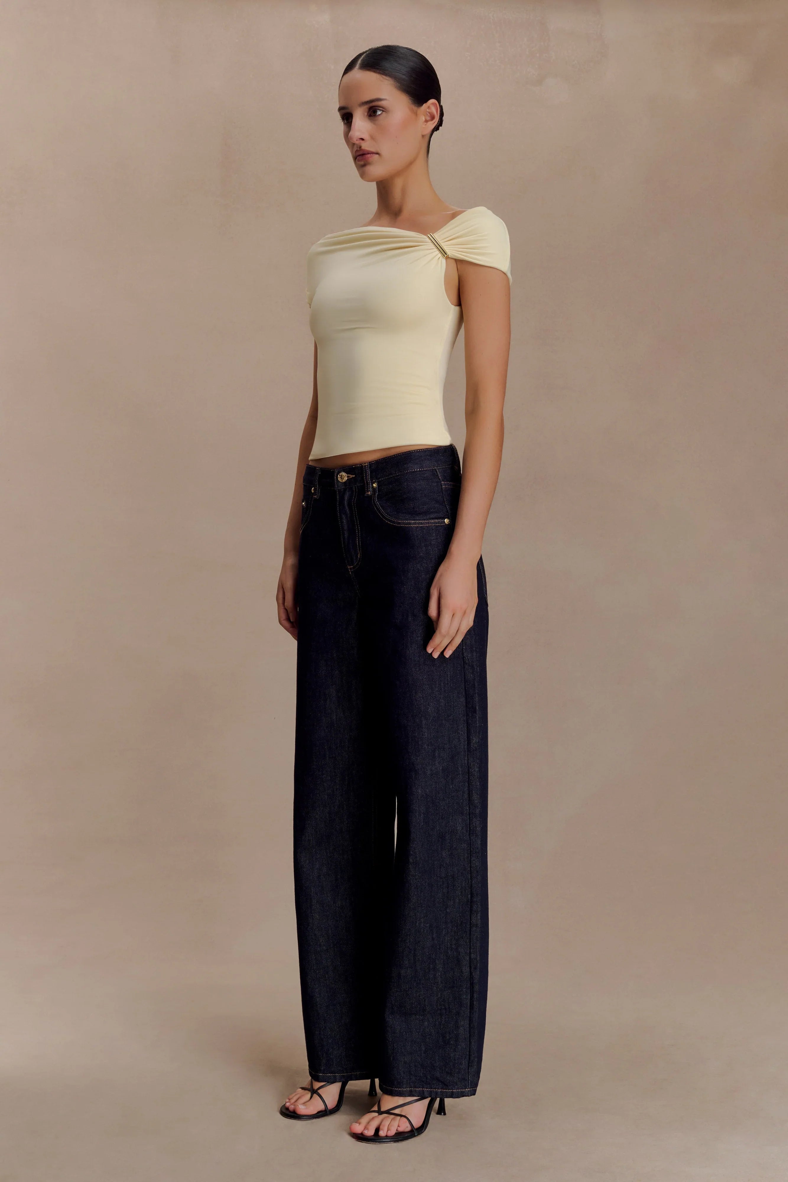 Kinsley Slinky Top With Hardware Pale Lemon