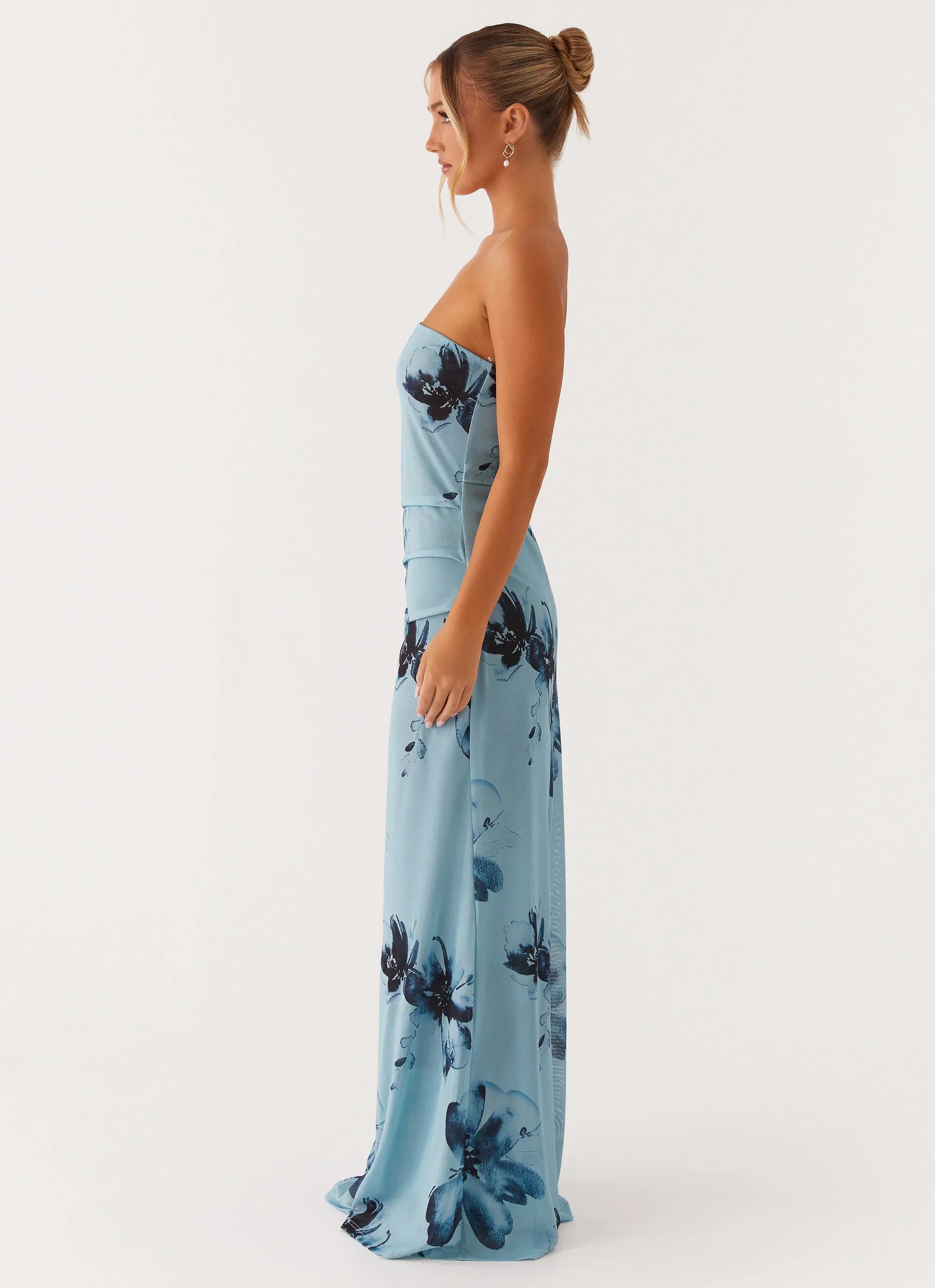 Field Of Dreams Maxi Dress Blue Black Floral