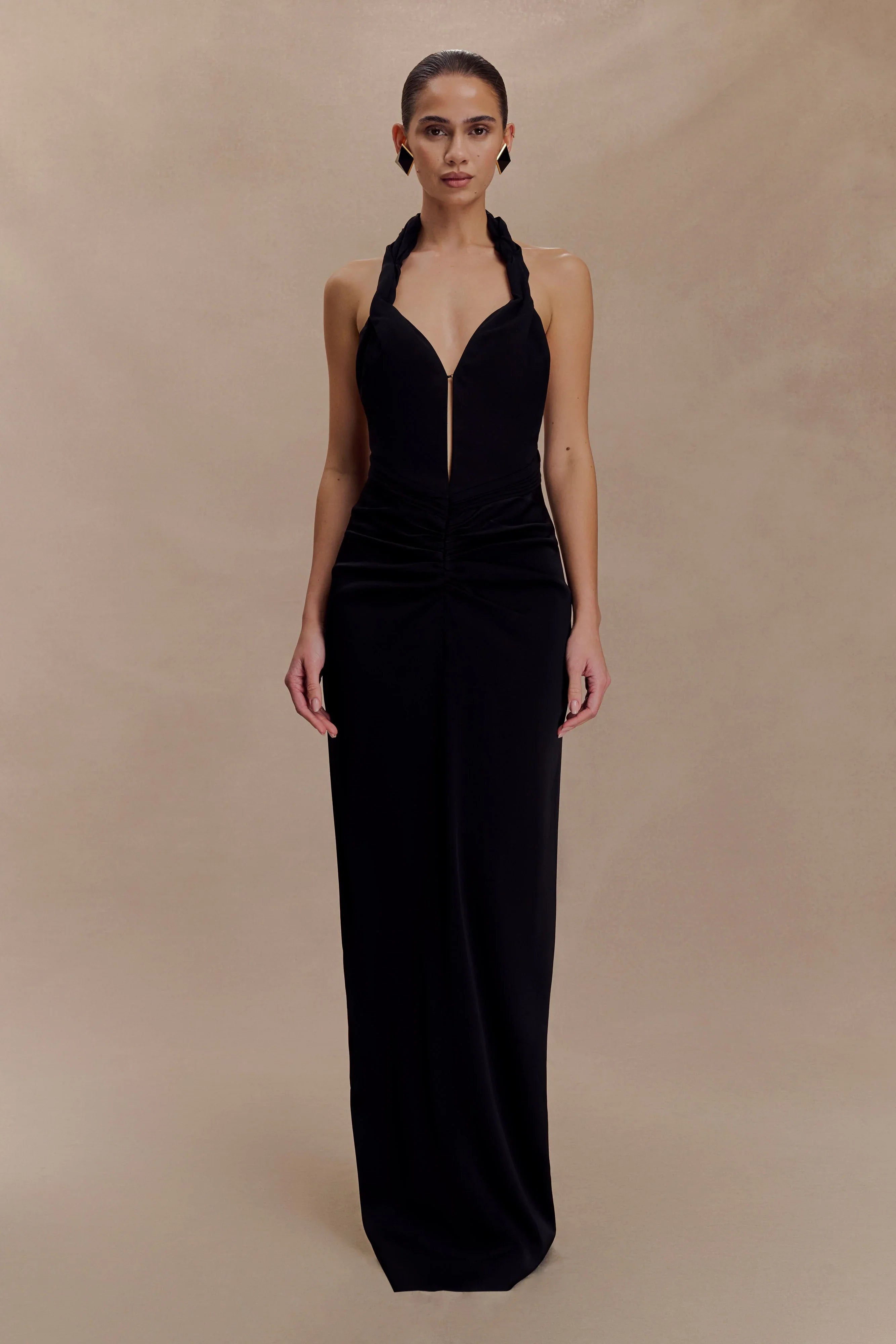 Vivianne Low Neck Maxi Dress Black