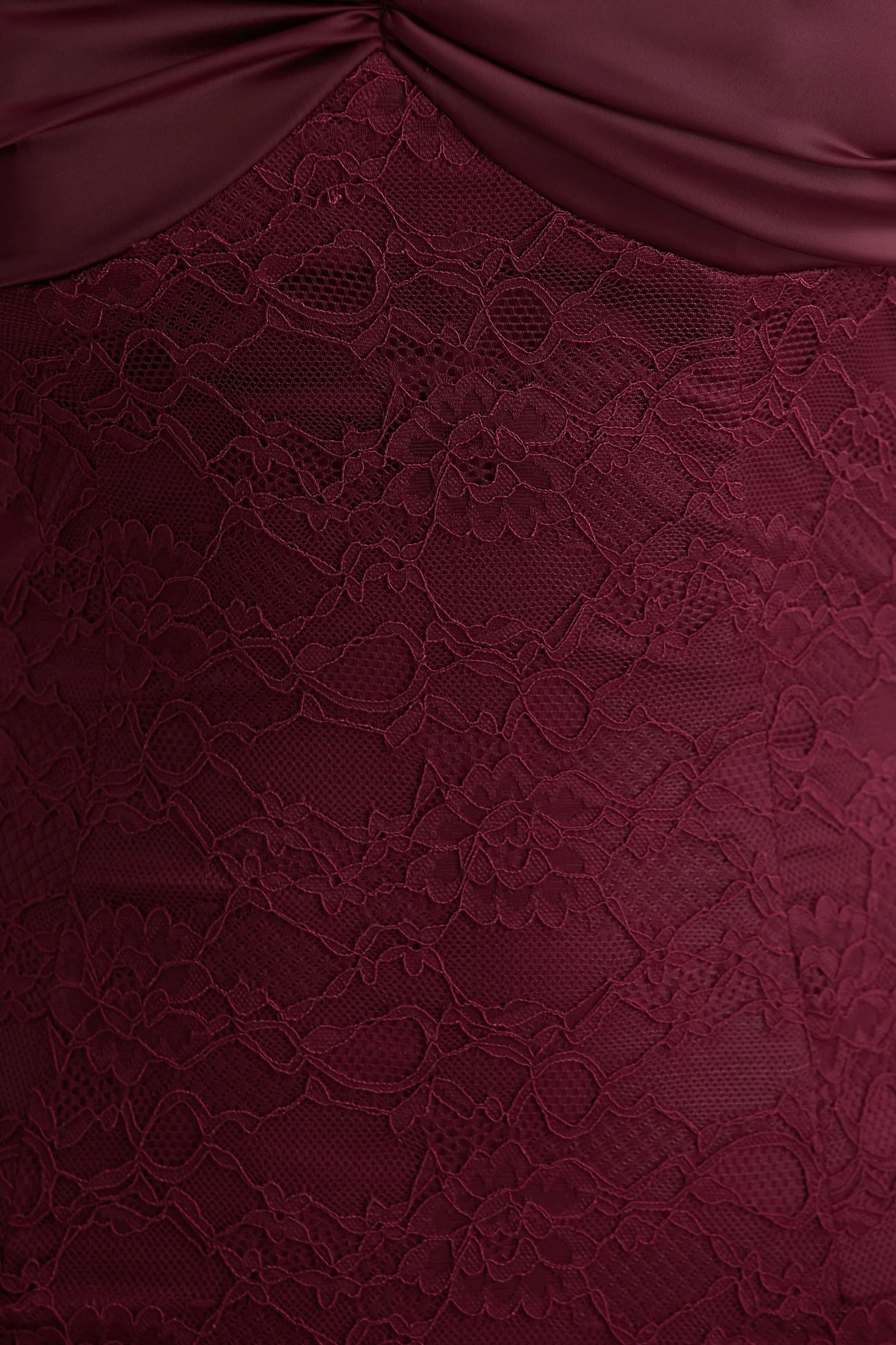 Juana Burgundy Lace And Satin Sweetheart Neck Satin Maxi Dress