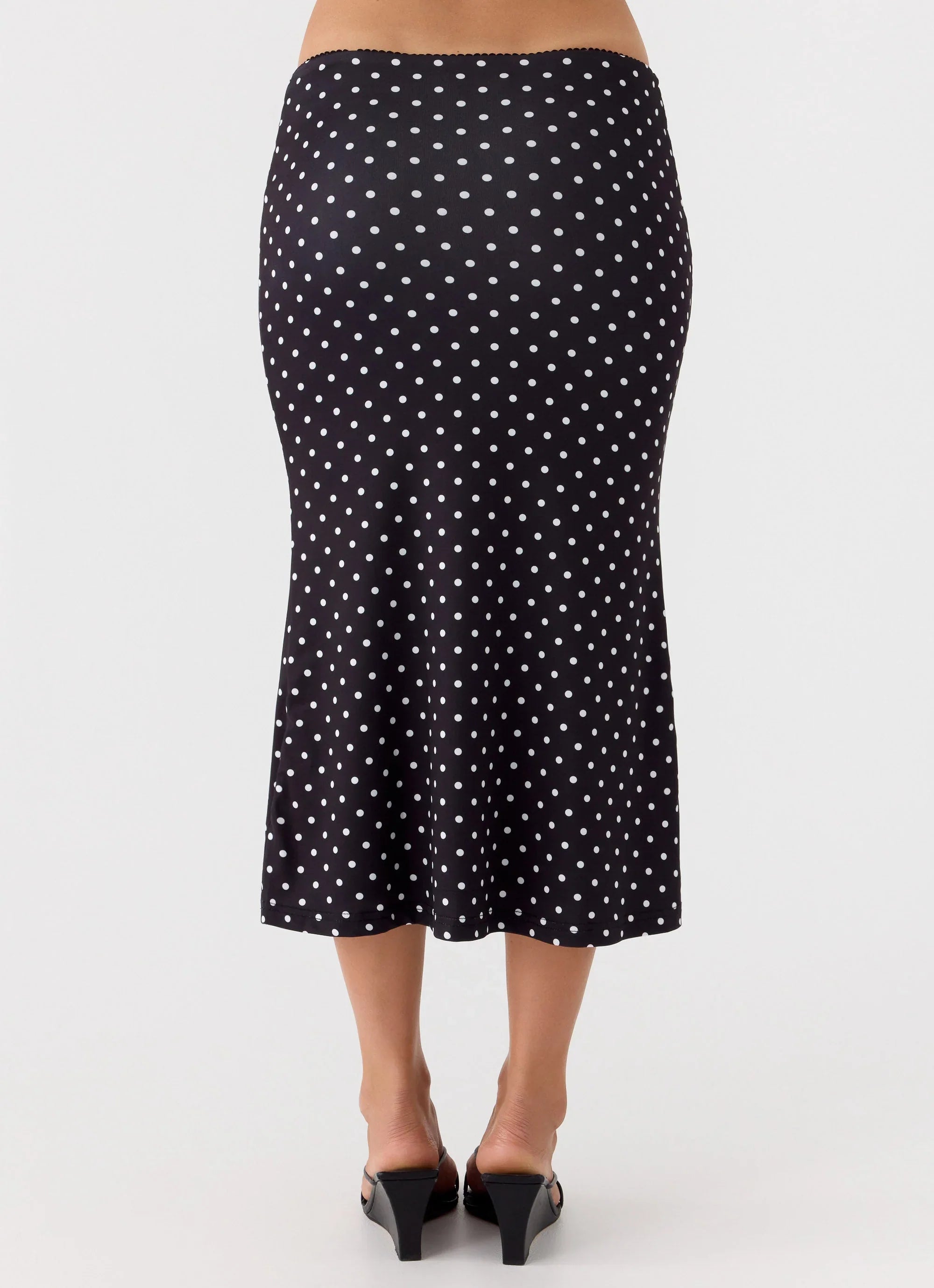 Bahama Low Rise Midi Skirt Black Polkadot