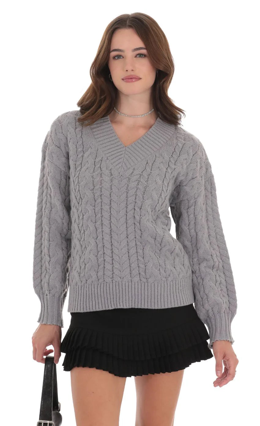 Cable Knit V Neck Jumper in Grey