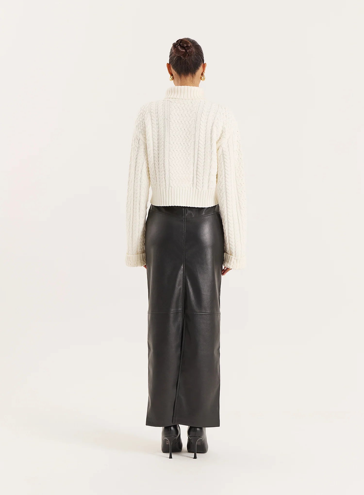 Cream Chunky Knit Turtle Neck Crop Jumper