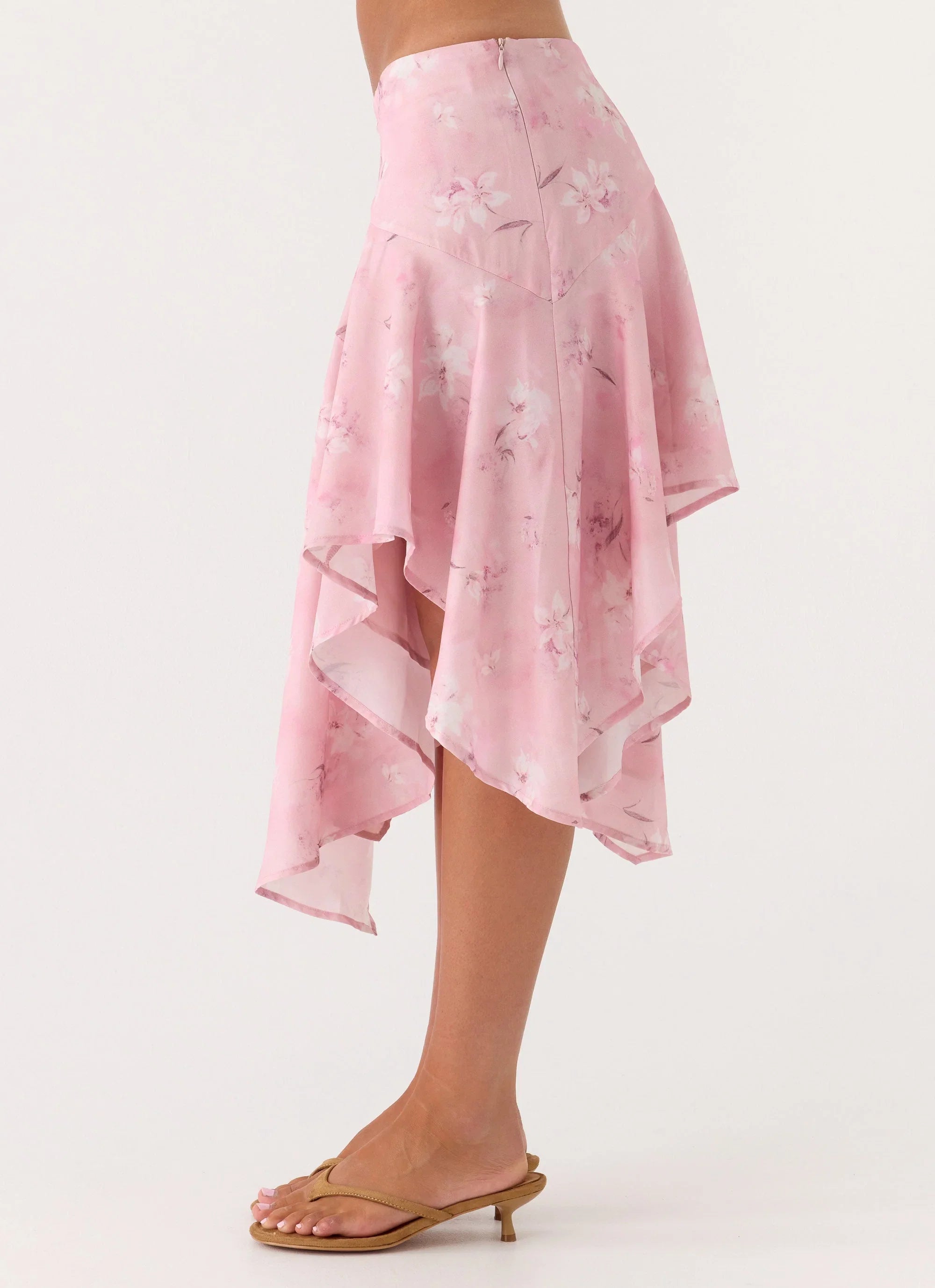 Kia Low Rise Asymmetrical Midi Skirt Vintage Floral