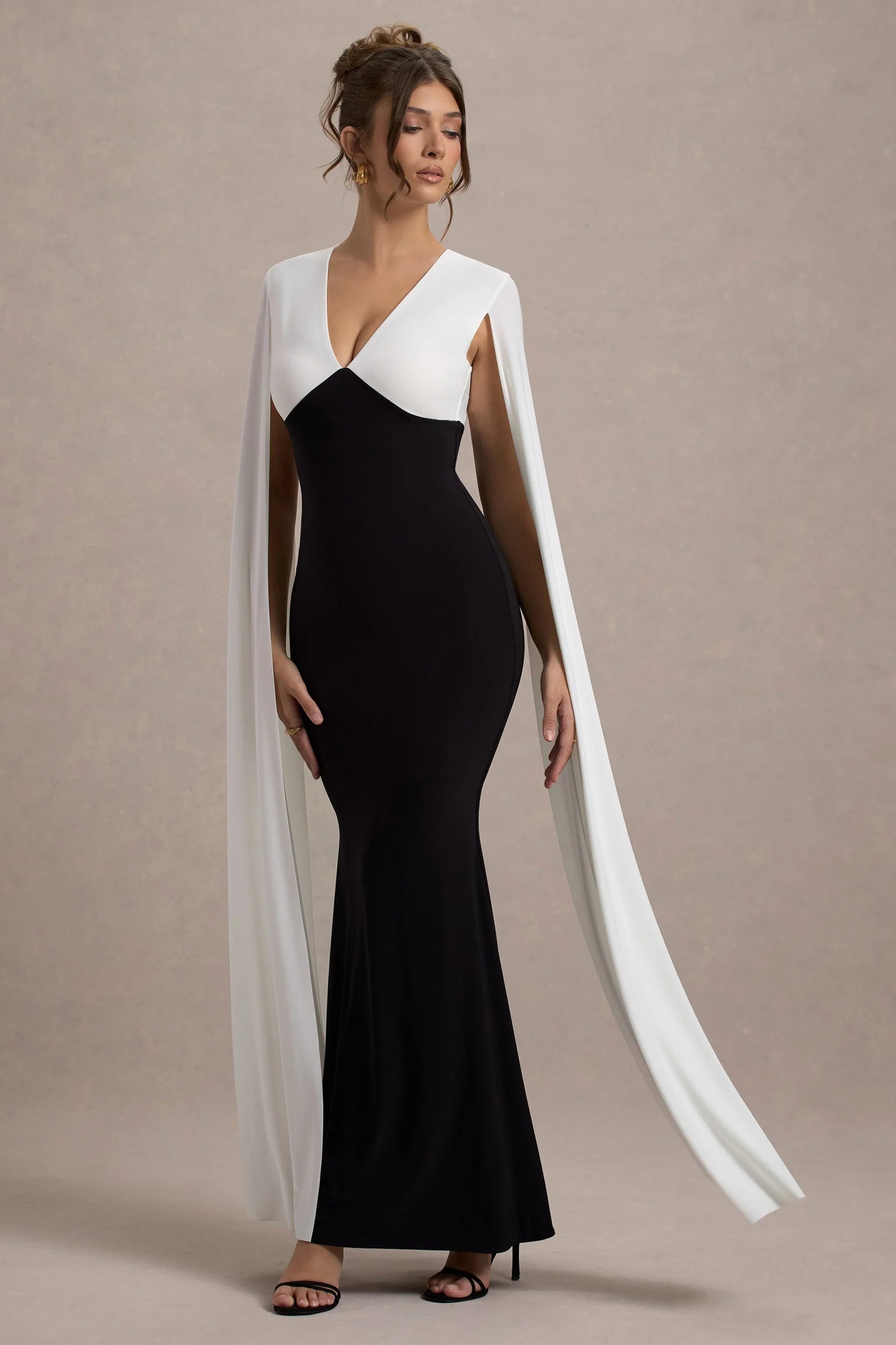 Grace Kelly Black White Plunge Neck Maxi Dress With Cape Sleeves