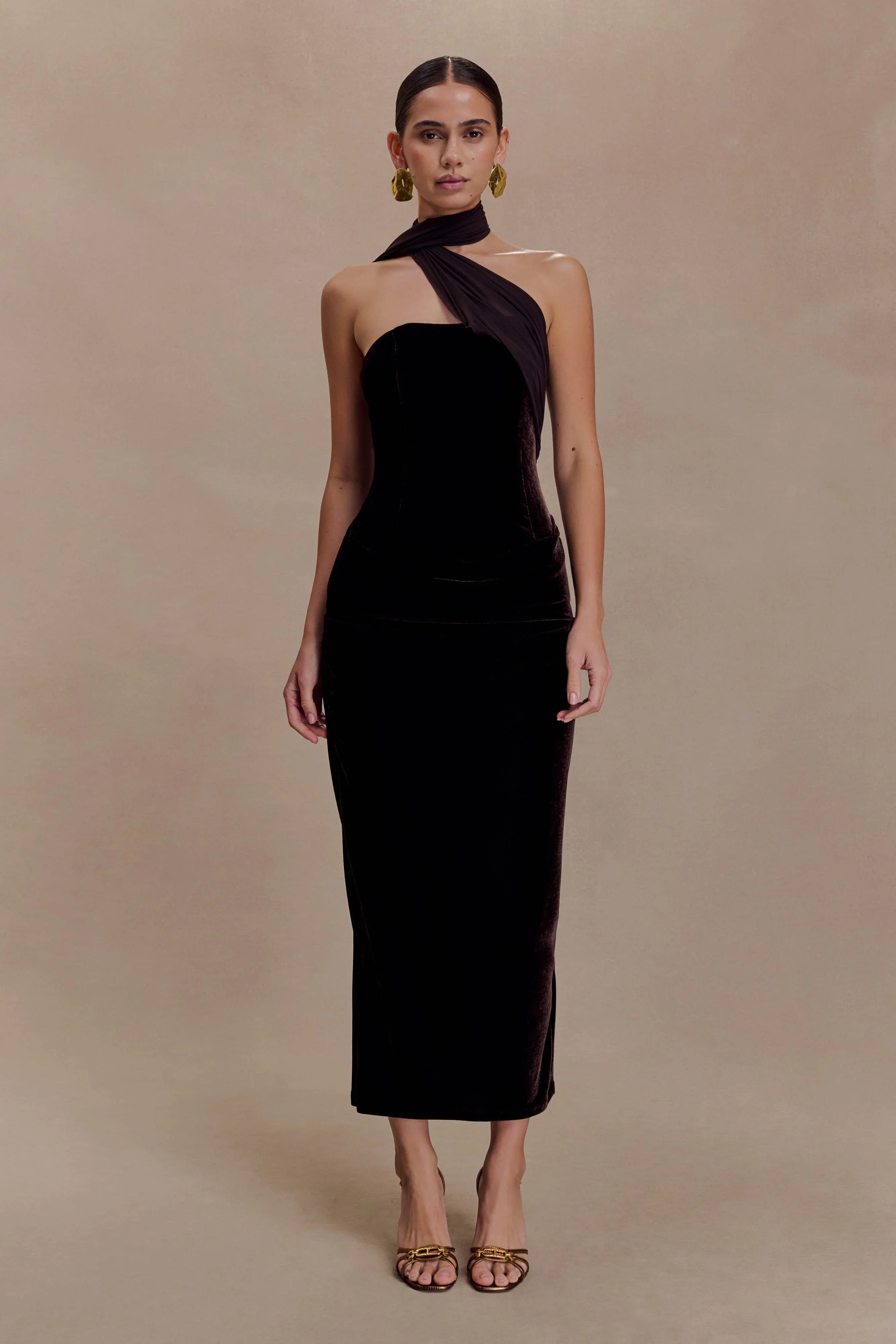 Mattea Velvet Midi Dress With Scarf Chocolate
