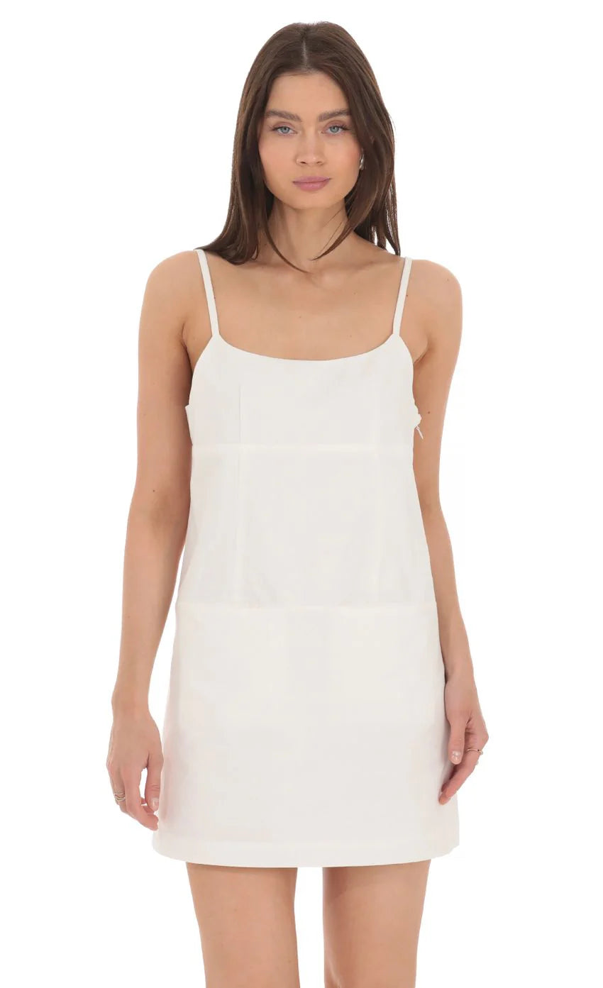 Front Pocket Dress in White