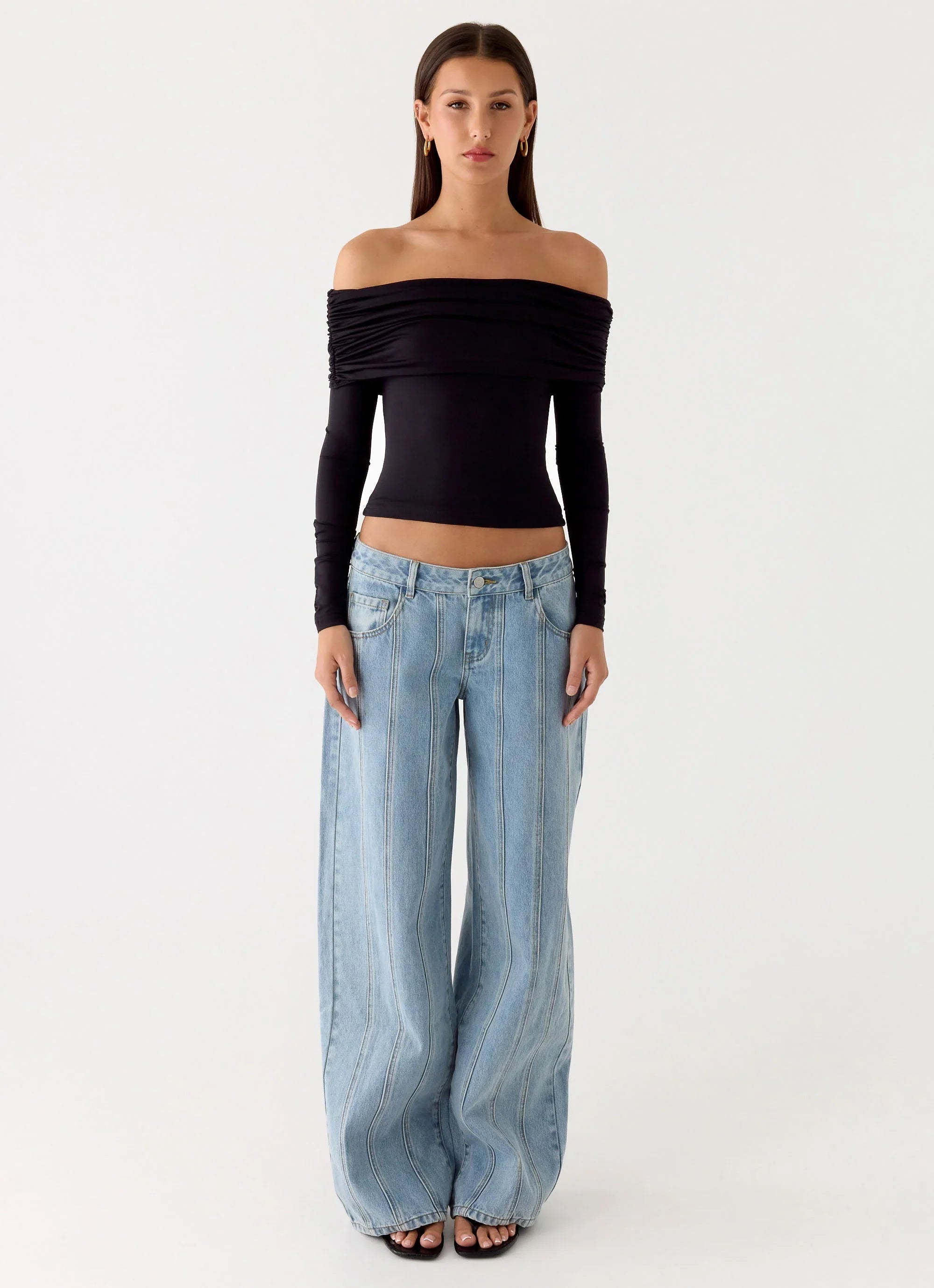 Johnny Low Rise Wide Leg Denim Jeans Light Blue Wash