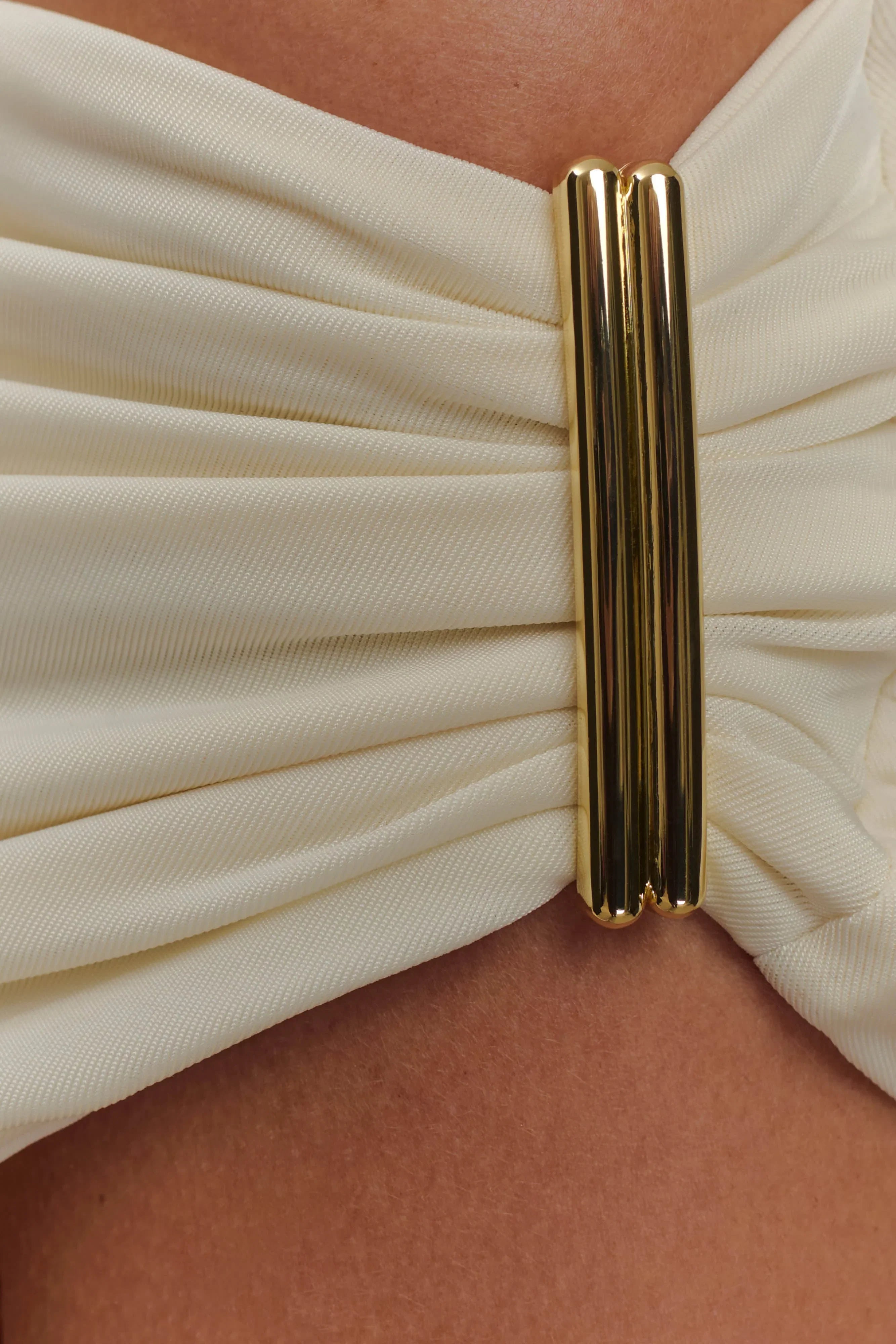 Kinsley Slinky Top With Hardware Ivory
