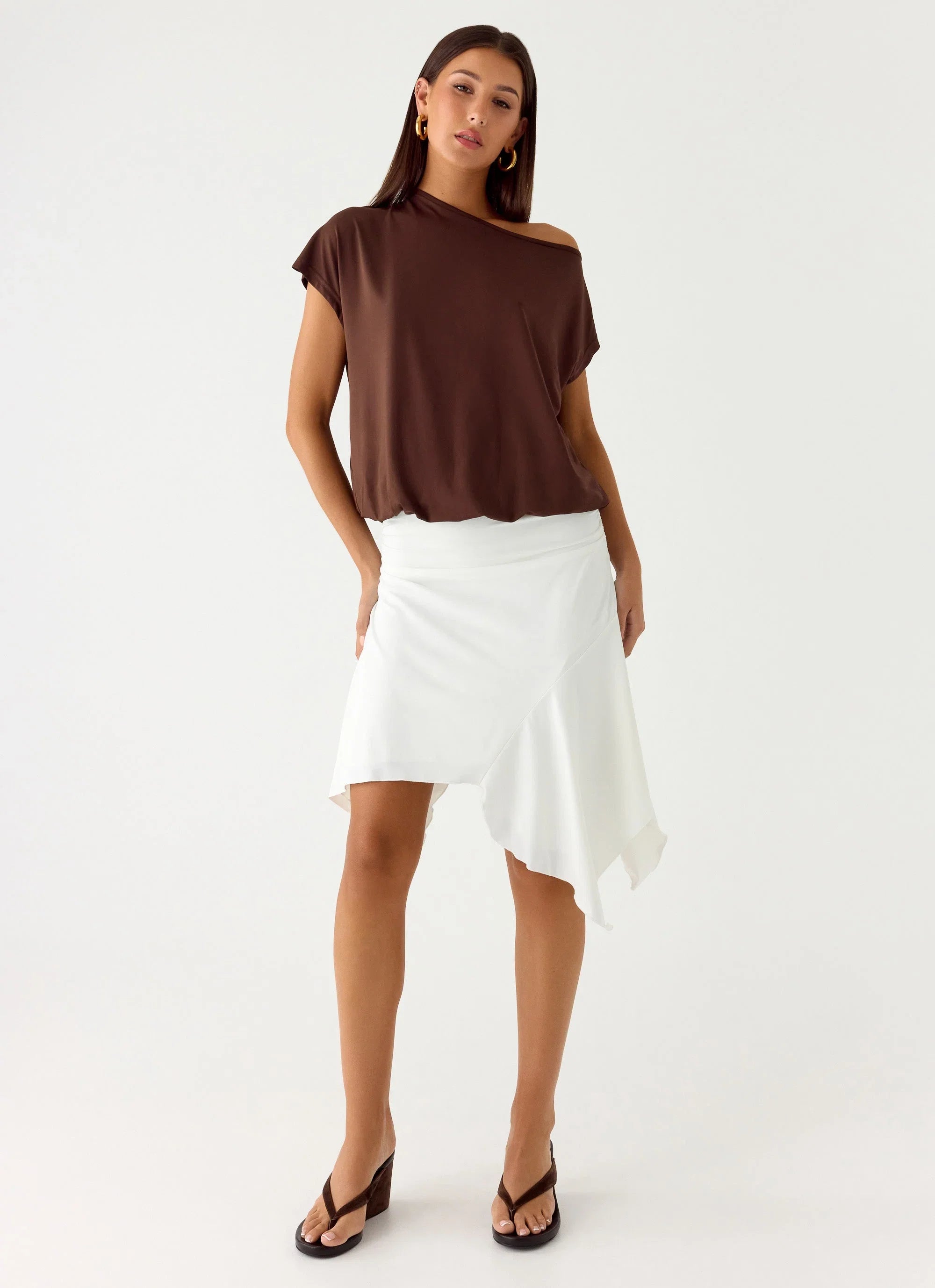 Raeni Off Shoulder Top Chocolate