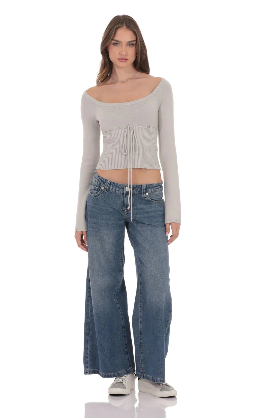 Low Rise Wide Leg Jeans in Blue
