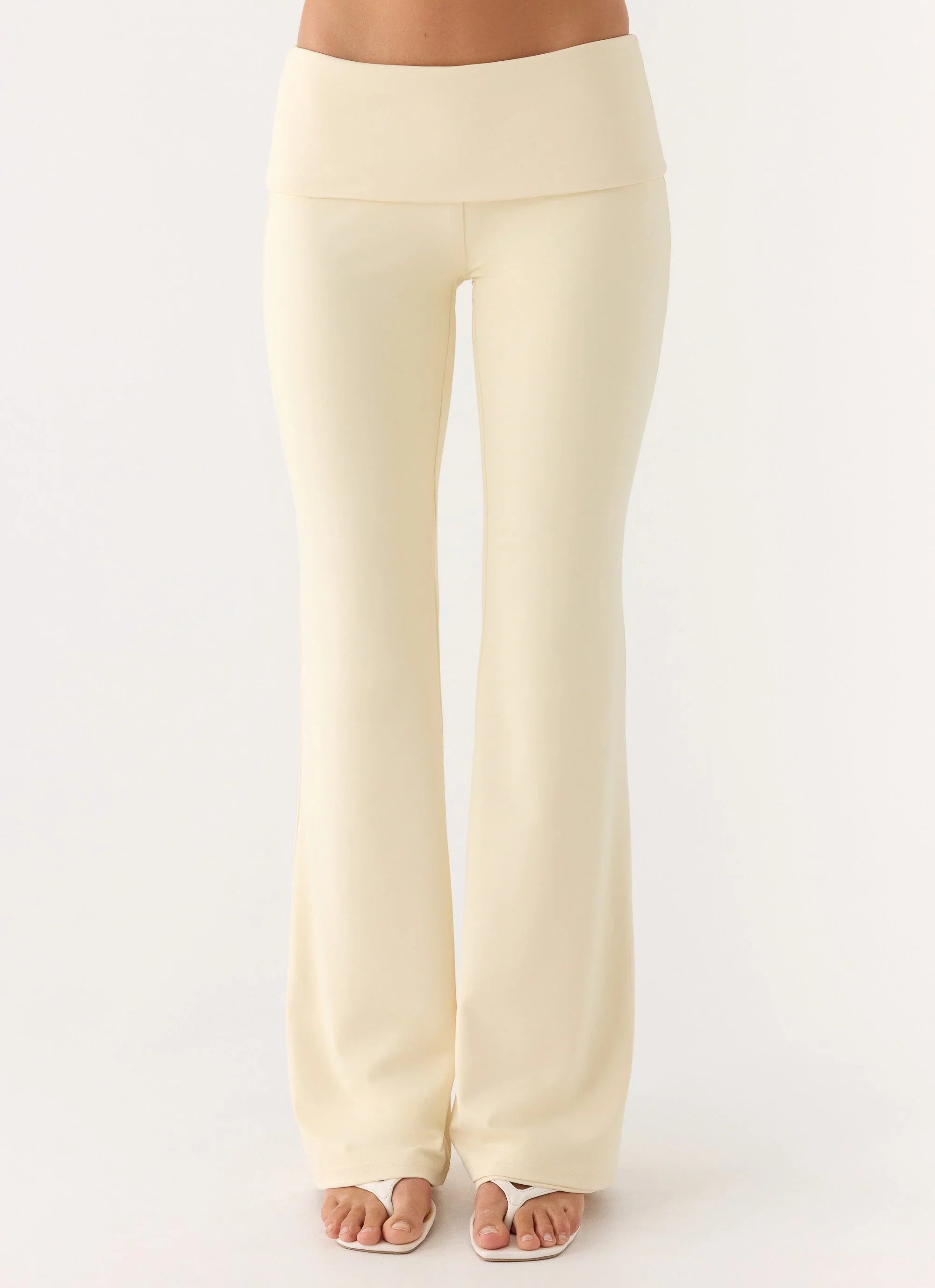 Renae Low Rise Pants Baby Yellow