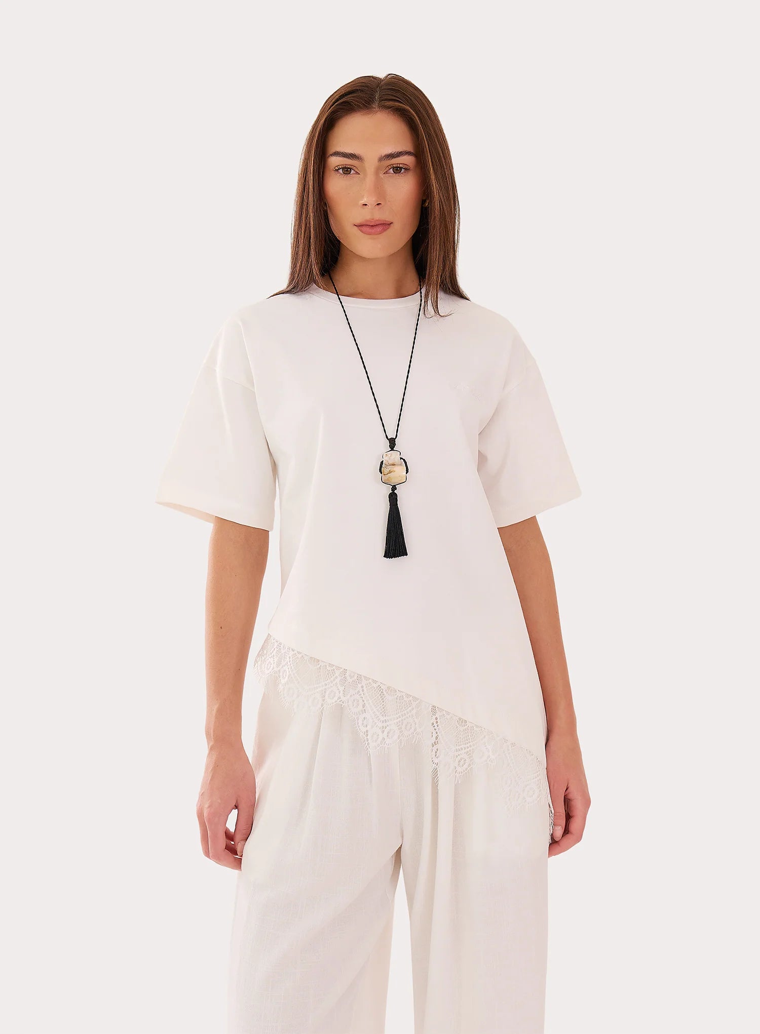 White Asymmetric Lace Hem T Shirt
