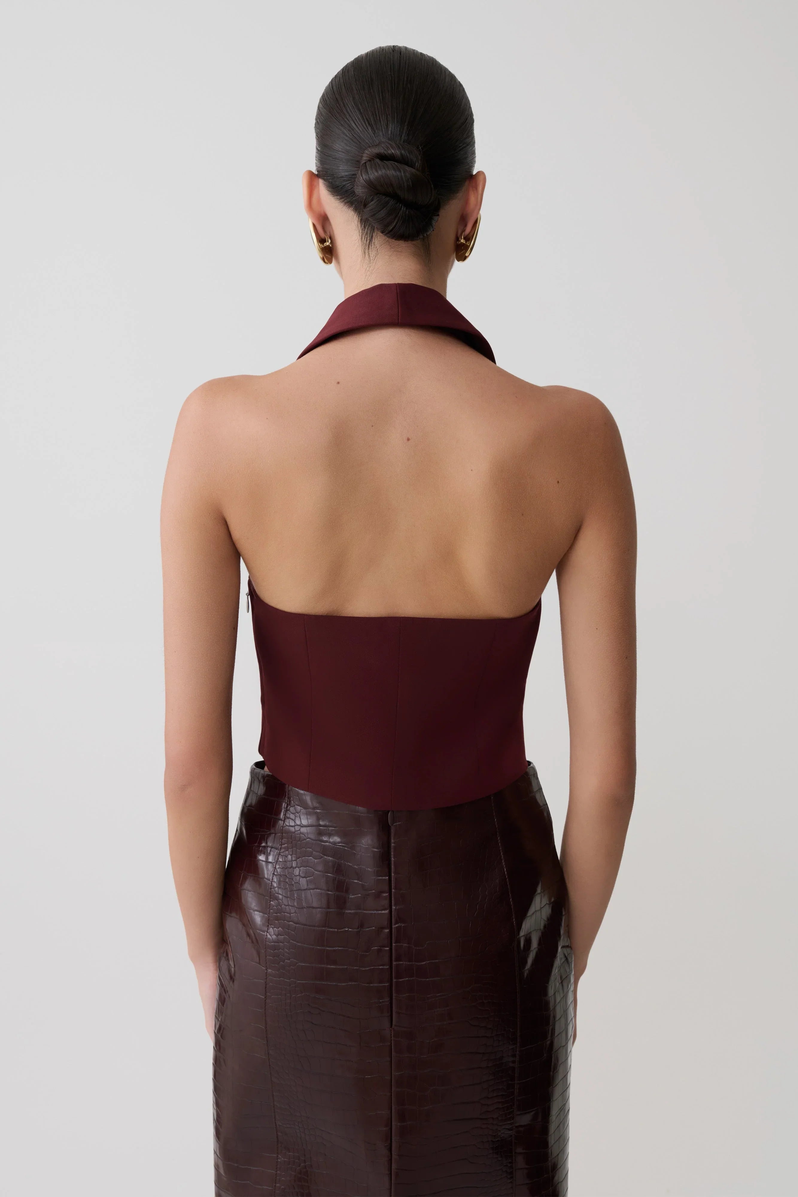 Calla Collared Sleeveless Halter Top Merlot