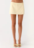 Gowon Low Rise Mini Skort Butter Yellow