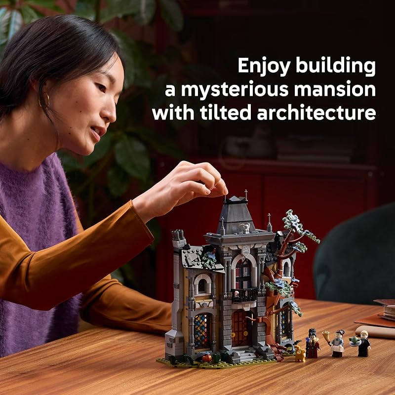 LEGO Icons Mayor Manor 11383 Building Set for Adults Ages 18 Halloween Decor Craft Relaxation Activity 1420 pieces Gift for Men Women