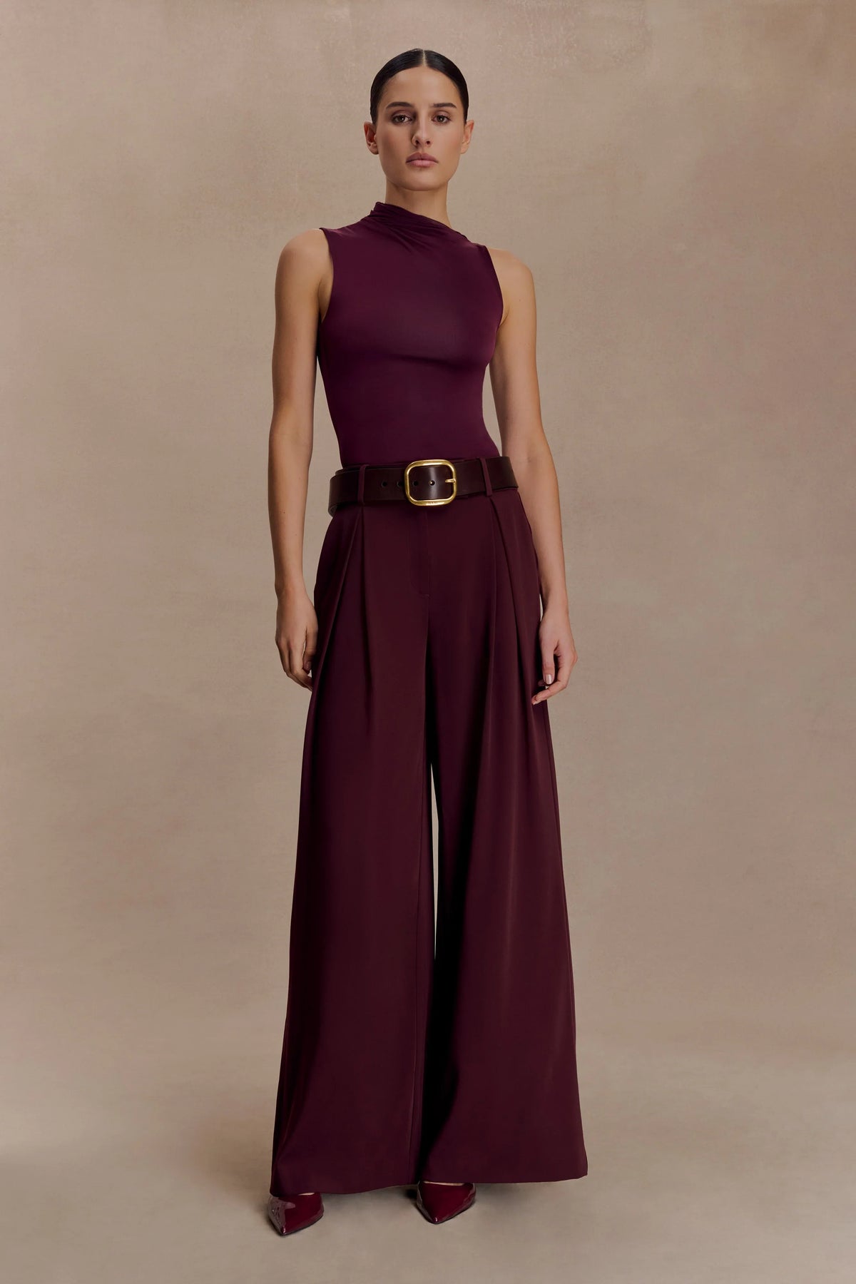 Hadleigh Sleeveless Slinky Top Burgundy