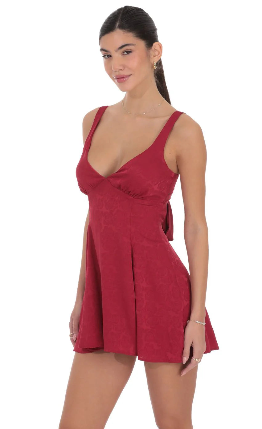 Floral Jacquard Bow Tie Dress in Maroon