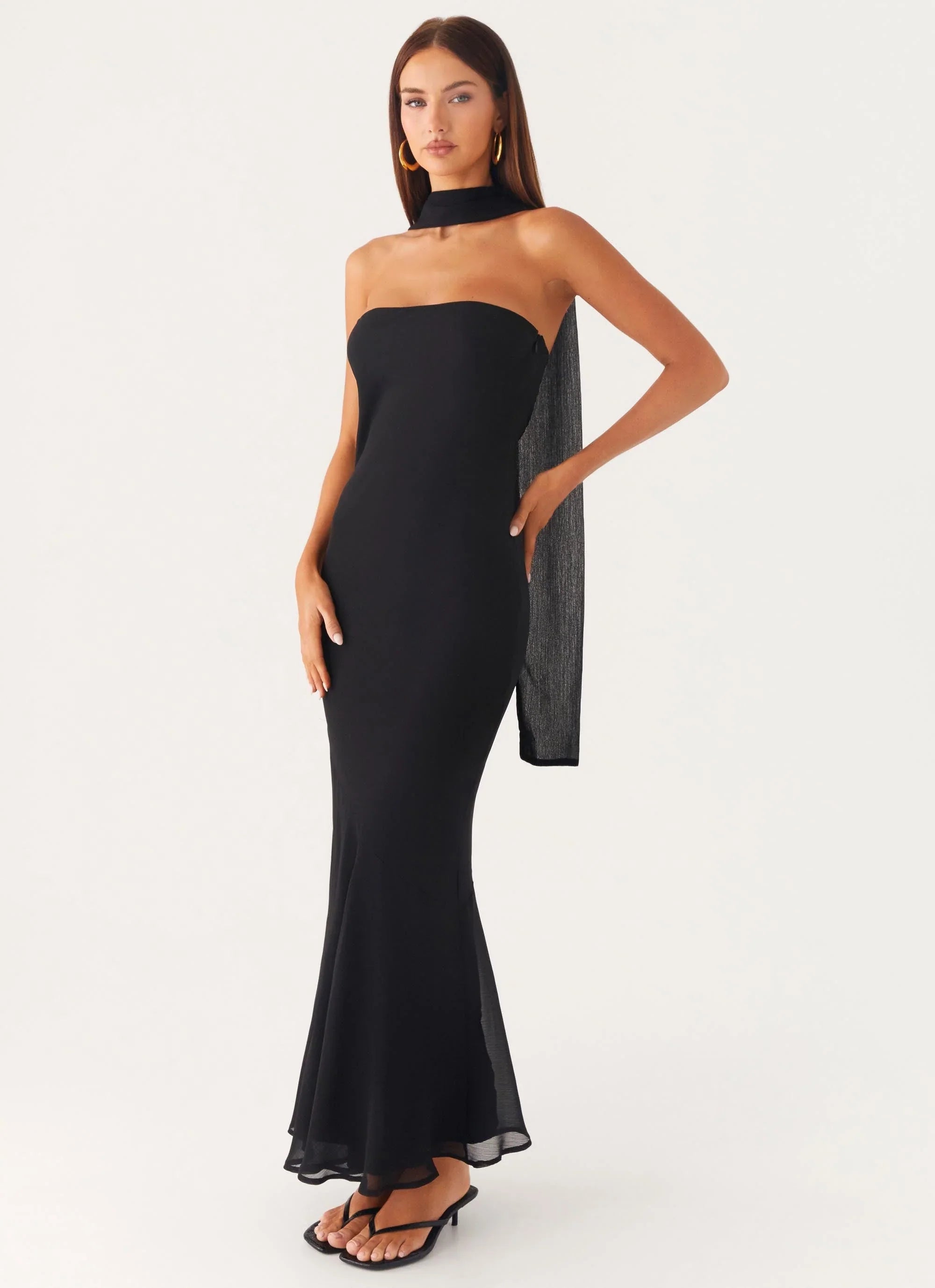 Under the Pagoda Maxi Dress Black