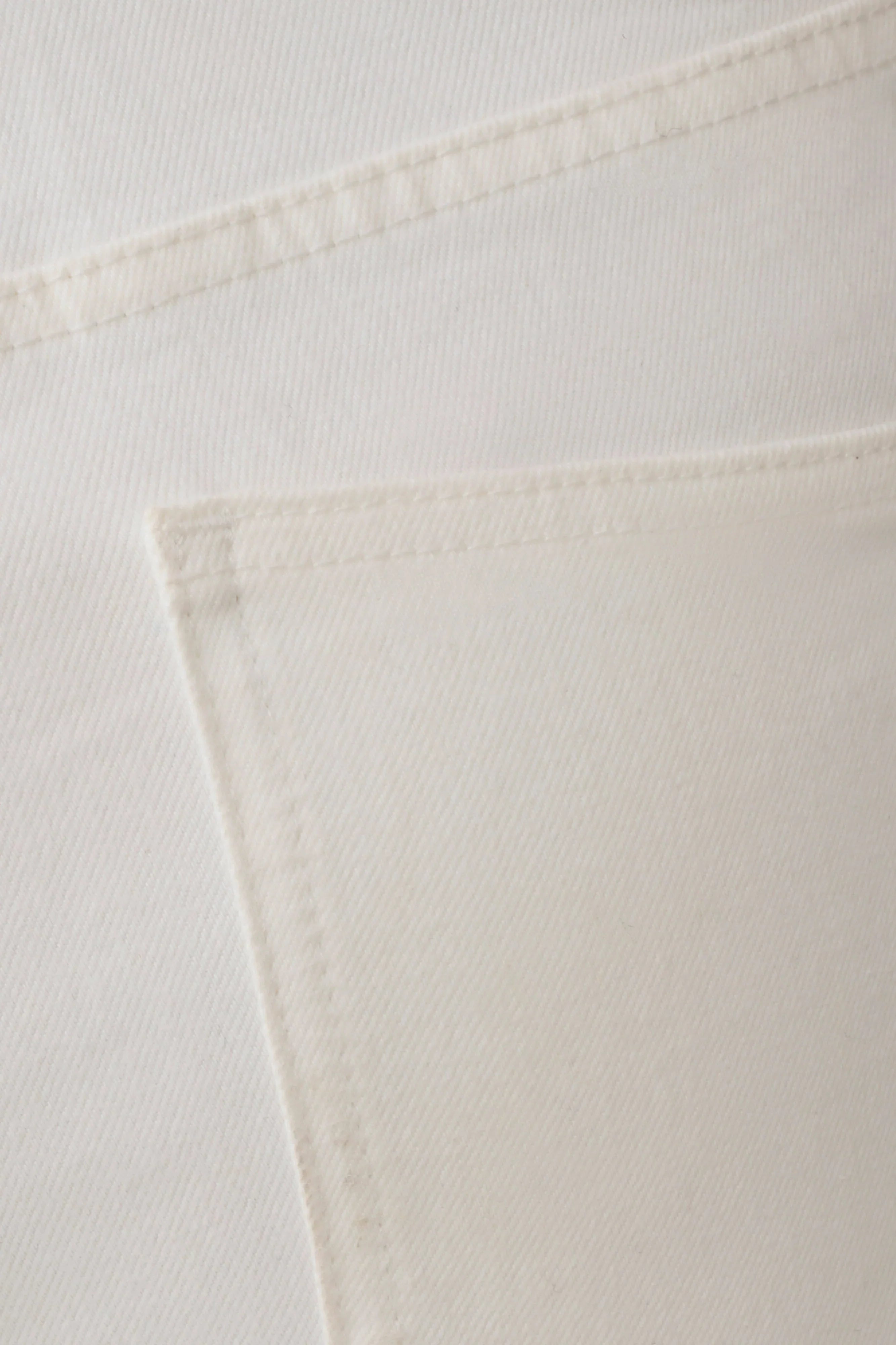 Mary Denim Capris White