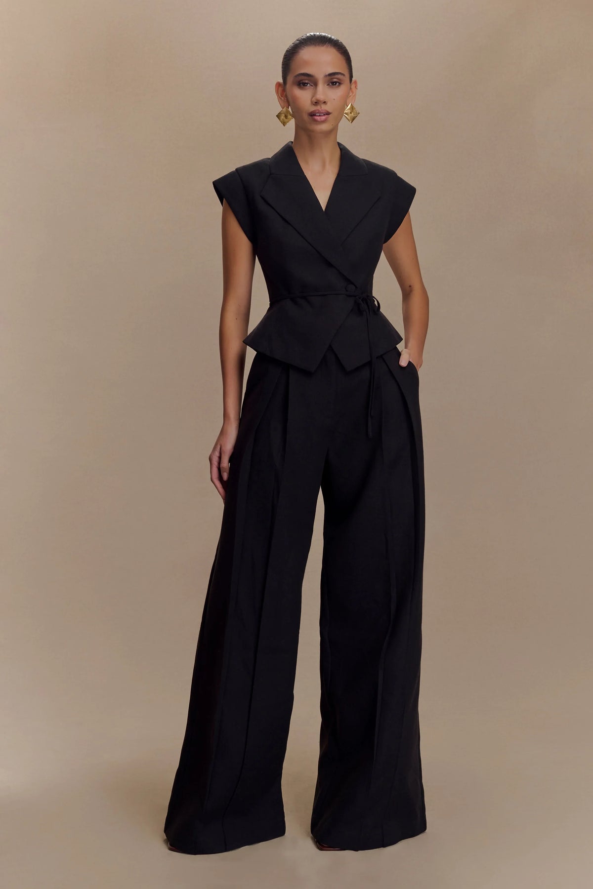 Raya Mid Rise Wide Leg Linen Pant Black