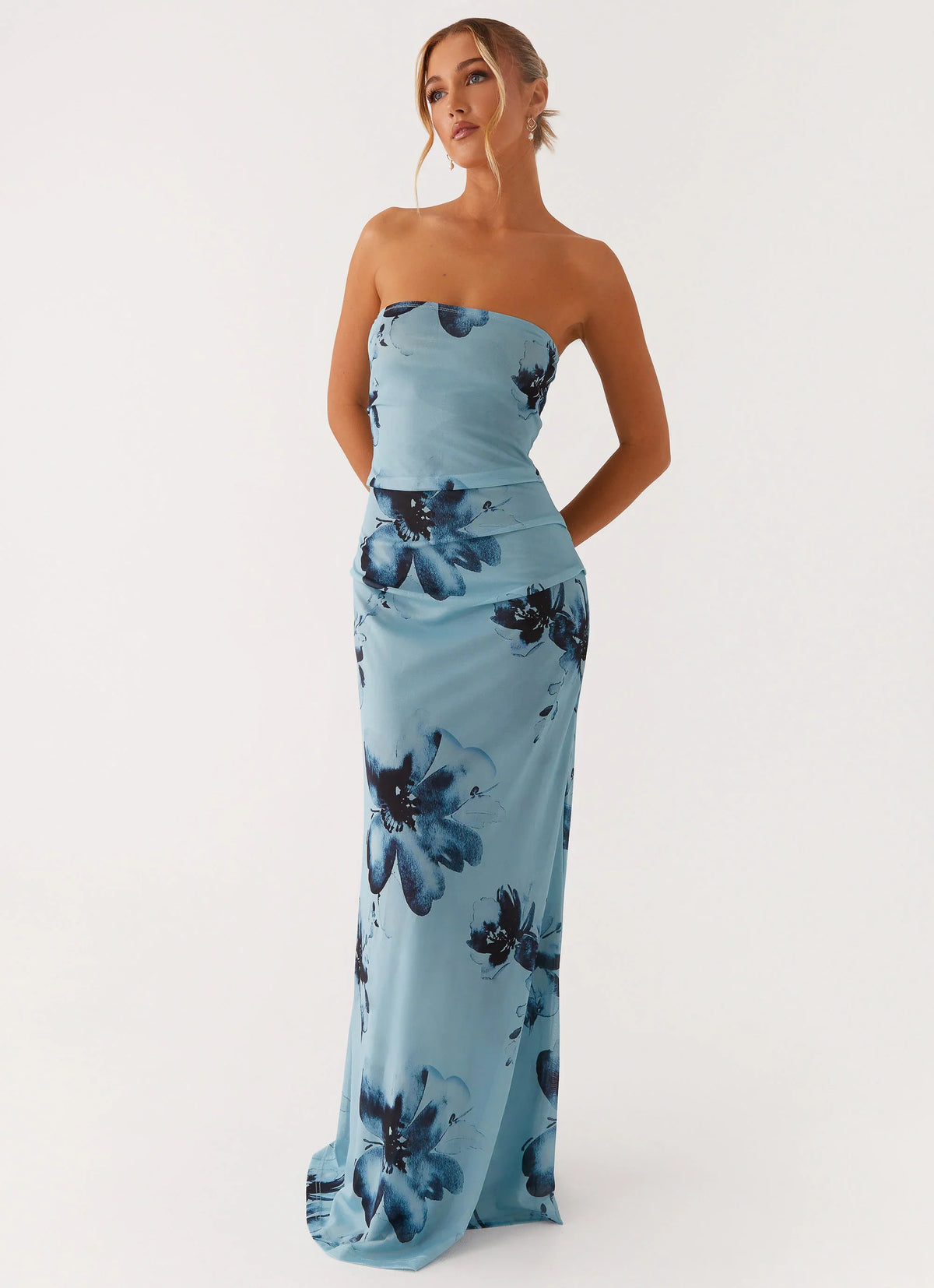 Field Of Dreams Maxi Dress Blue Black Floral