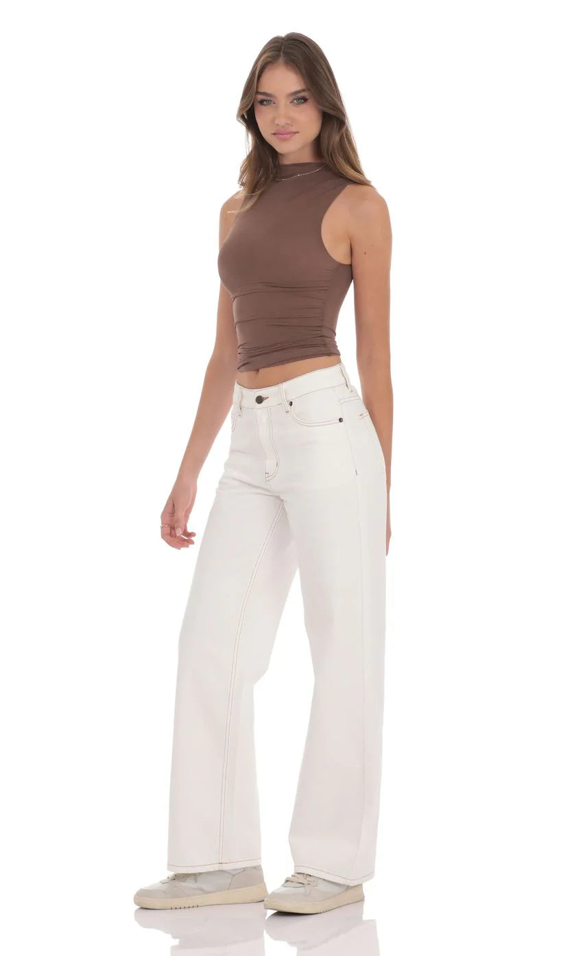 Relaxed Mid Rise Jeans in White