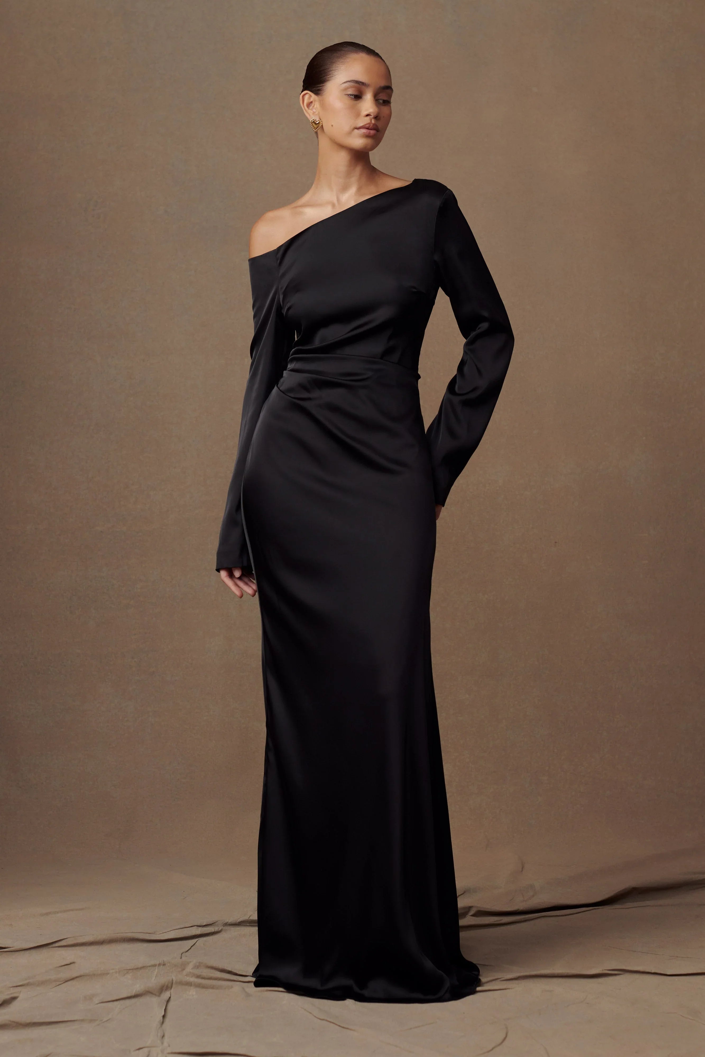 Avery Long Sleeve Maxi Dress Black