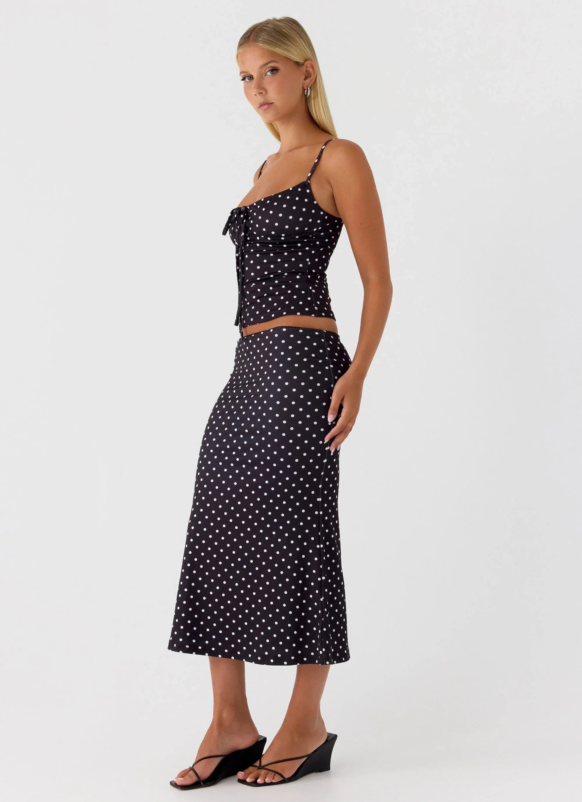 Bahama Low Rise Midi Skirt Black Polkadot