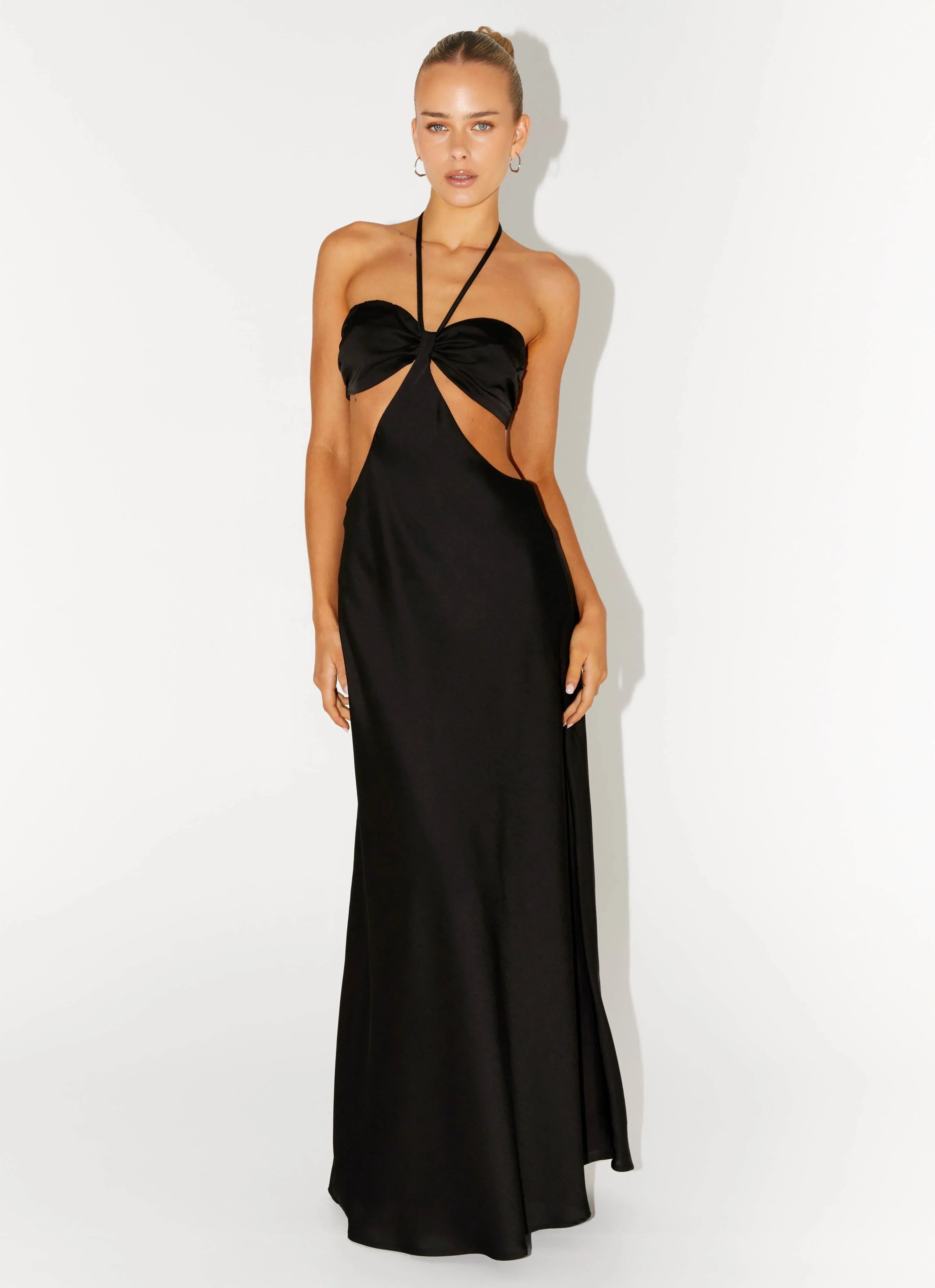 Sweetheart Cut Out Maxi Dress Black