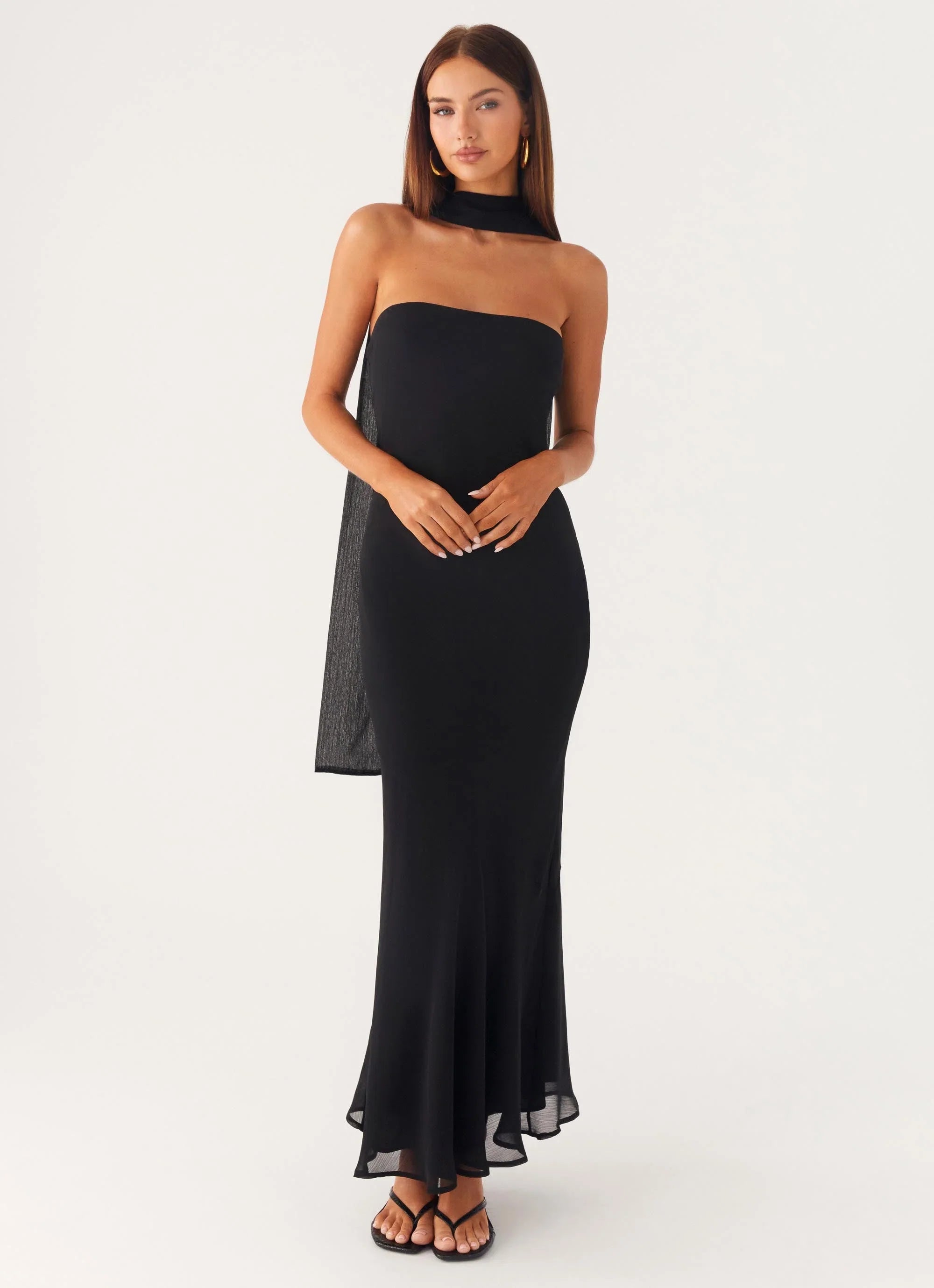 Under the Pagoda Maxi Dress Black