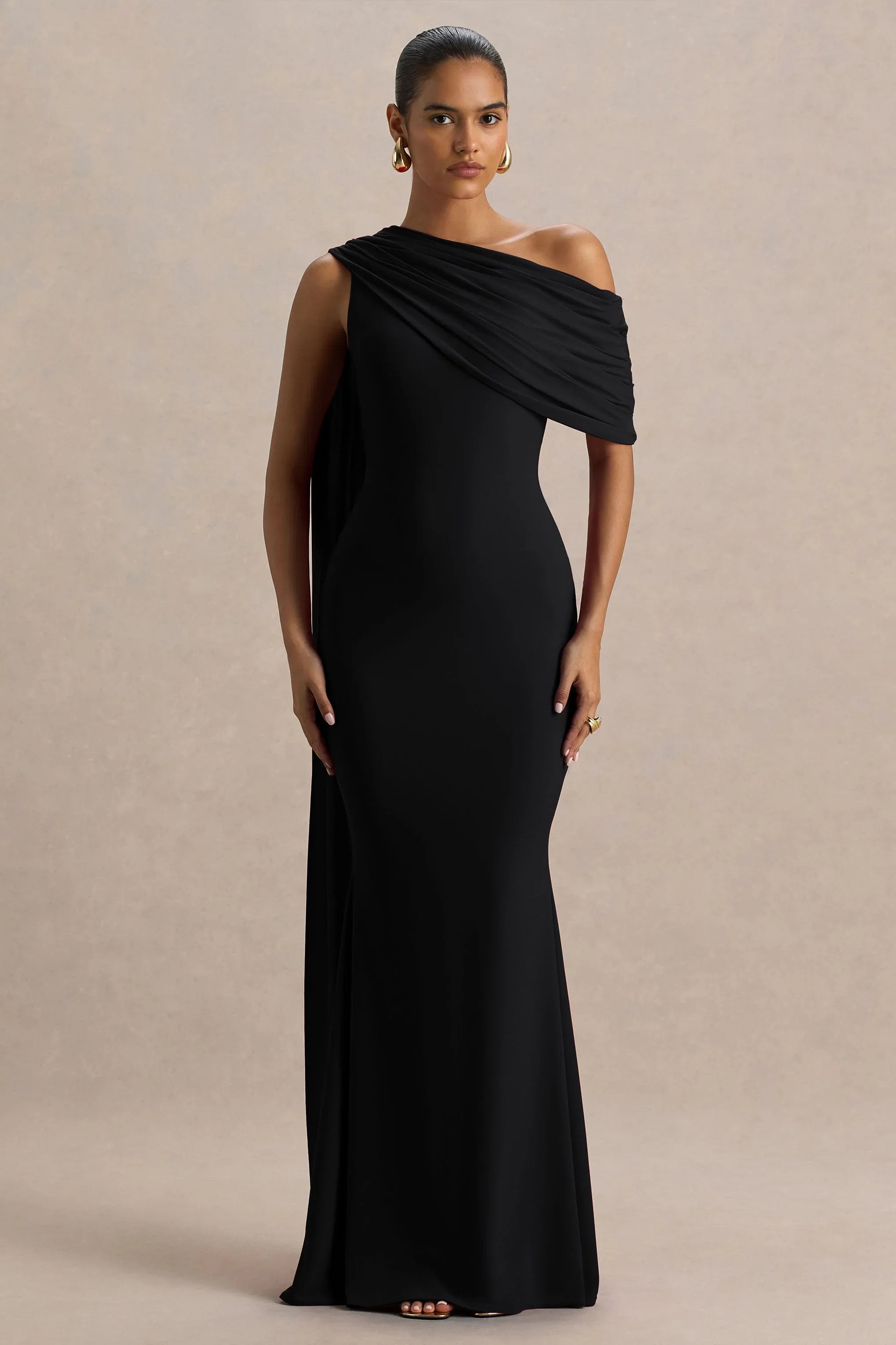 Zendaya Black Asymmetric Neck Fishtail Maxi Dress With Sash