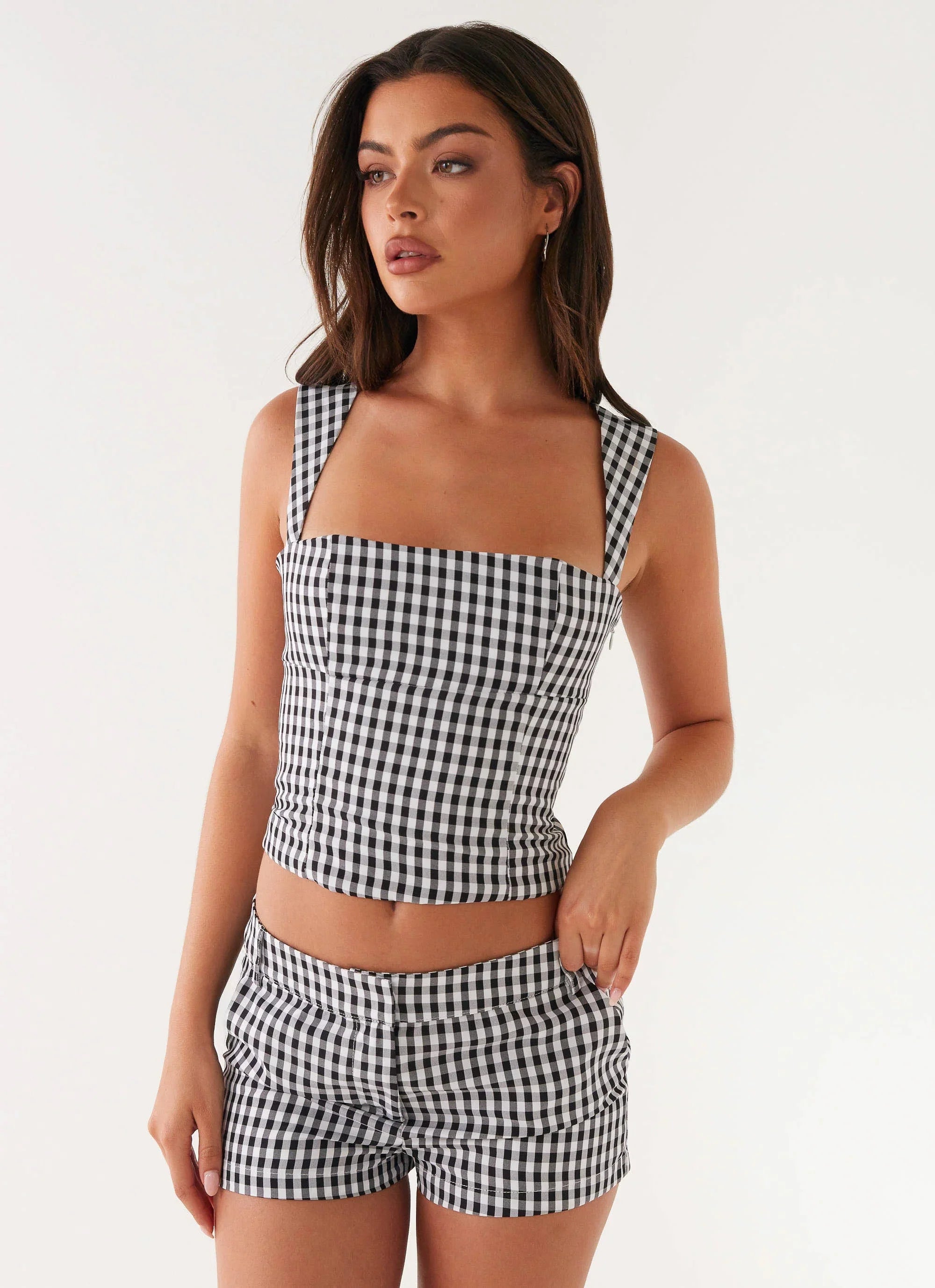 Clayton Tailored Shorts Black Gingham