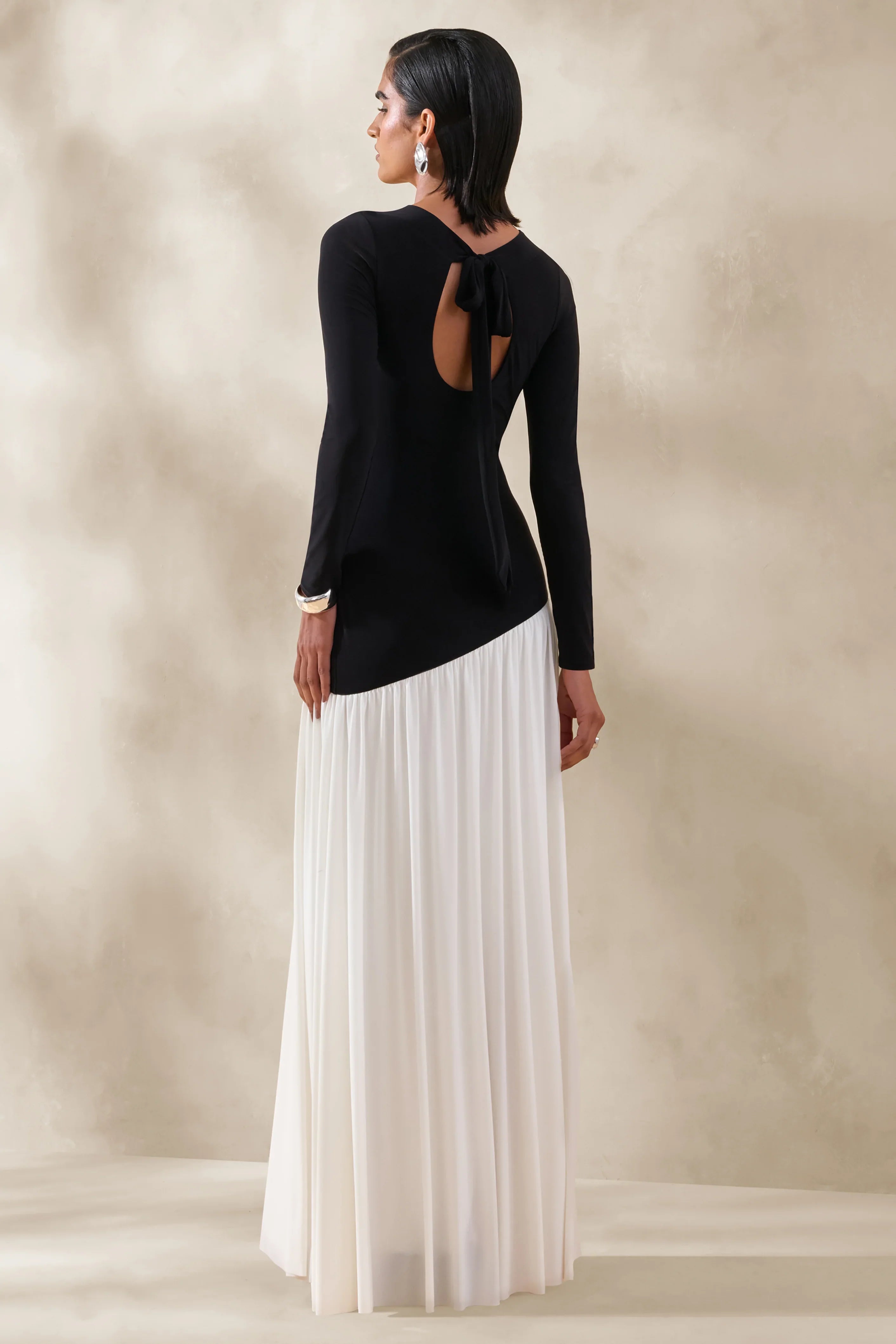 Jasira Black White Crew Neck Maxi Dress With Asymmetric Drop Waist