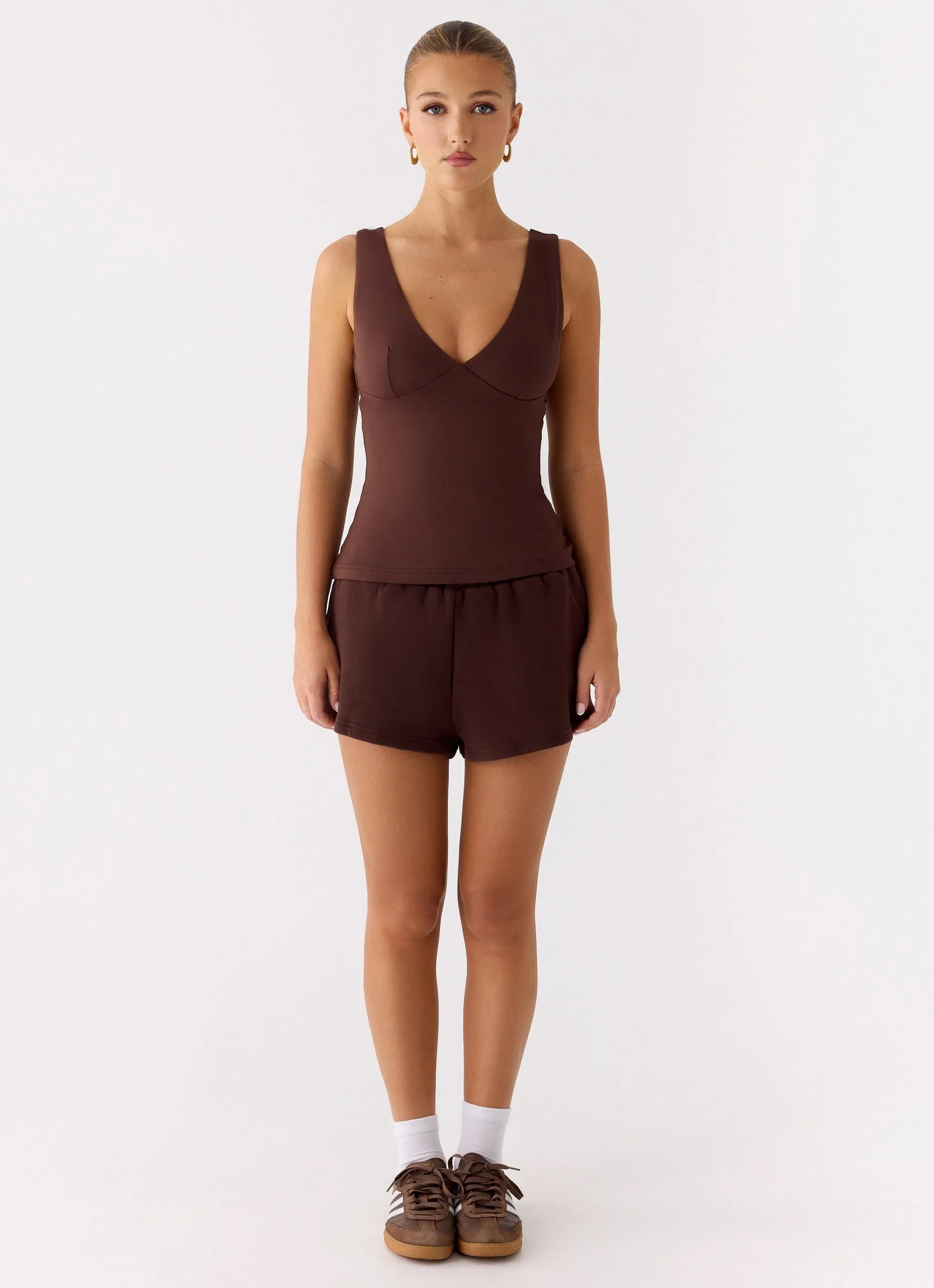 Hard To Tame Top Chocolate