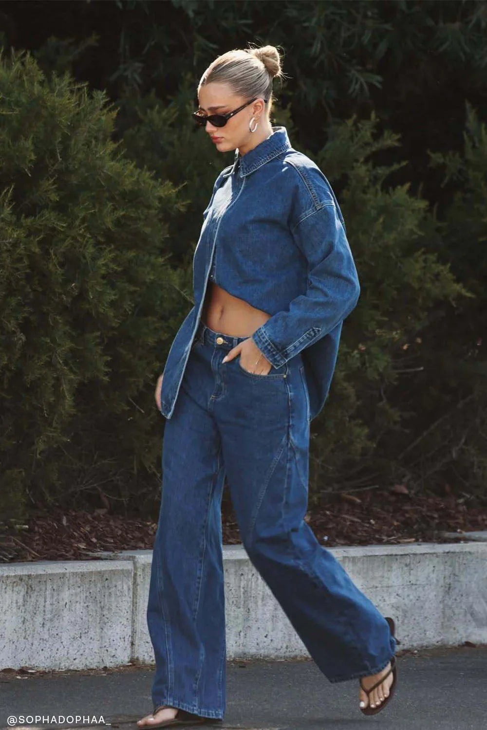 Georgette Mid Rise Paneled Denim Jeans Dark Blue