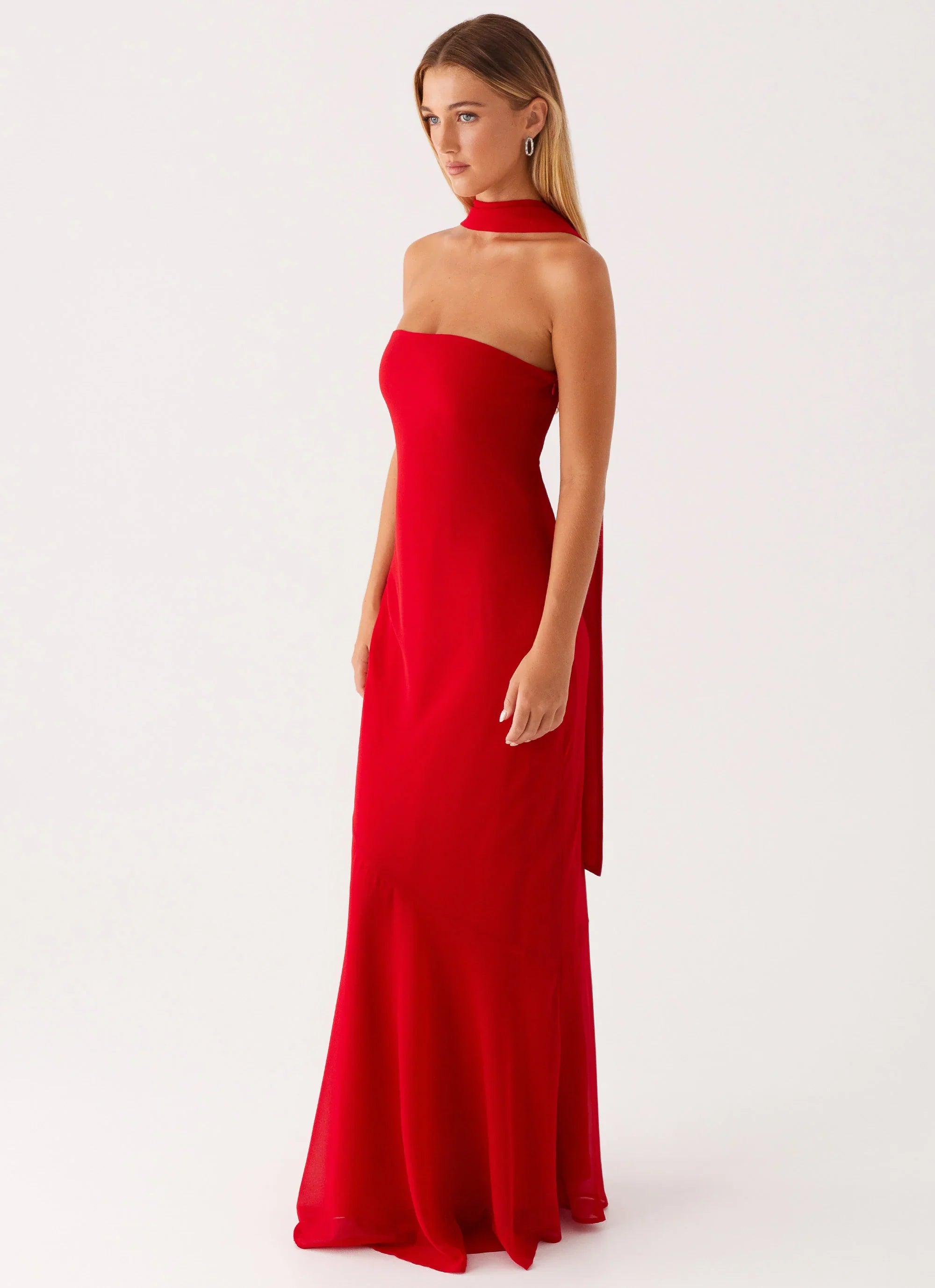 Under The Pagoda Maxi Dress Red