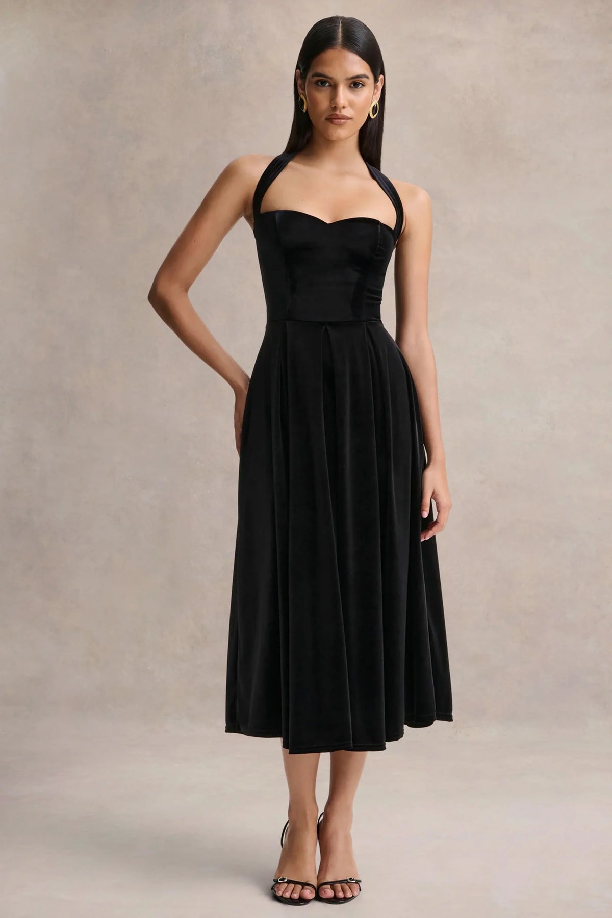 Esmeray Black Velvet Sweetheart Neck Midi Dress