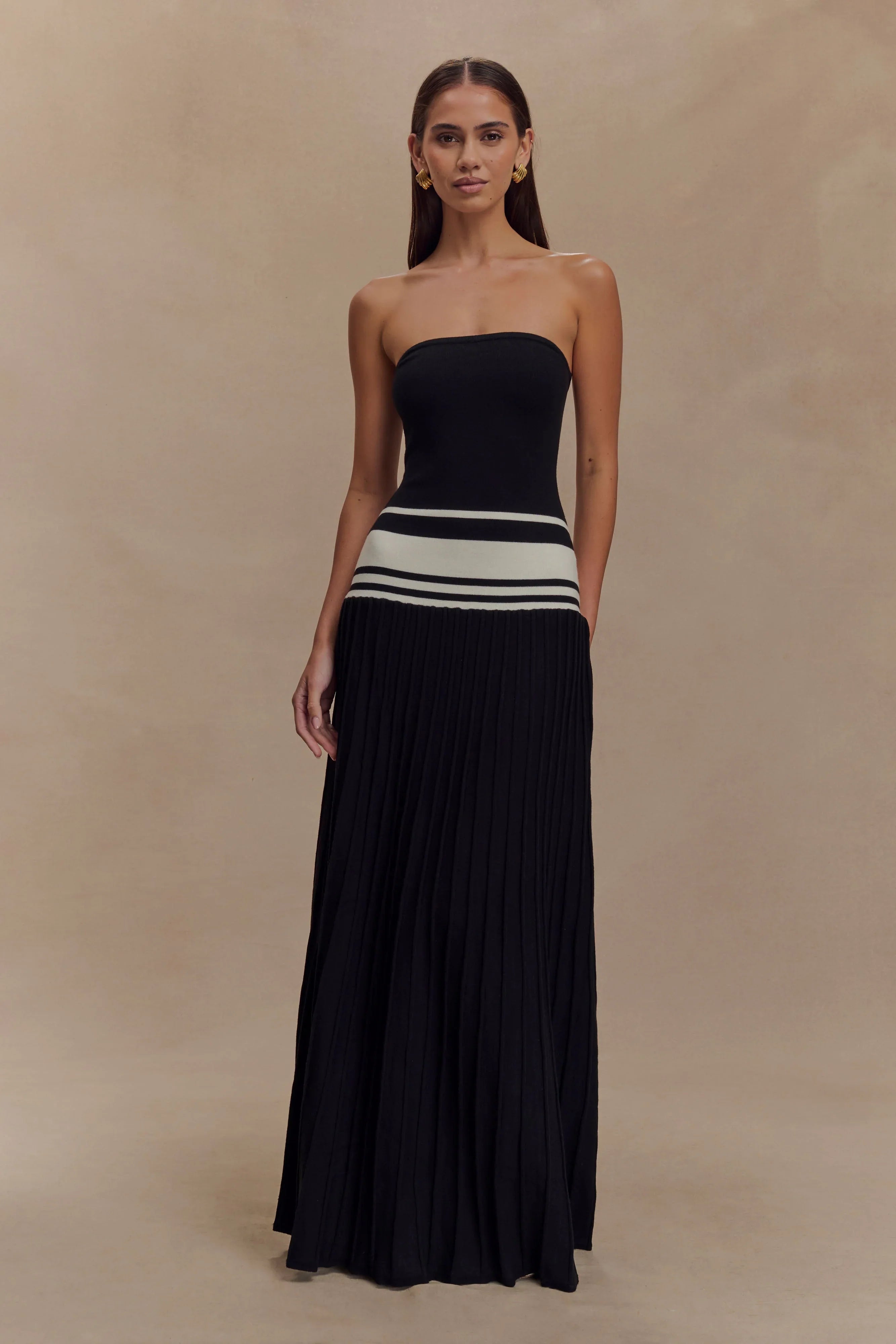 Solaris Strapless Contrast Knit Maxi Dress Black White