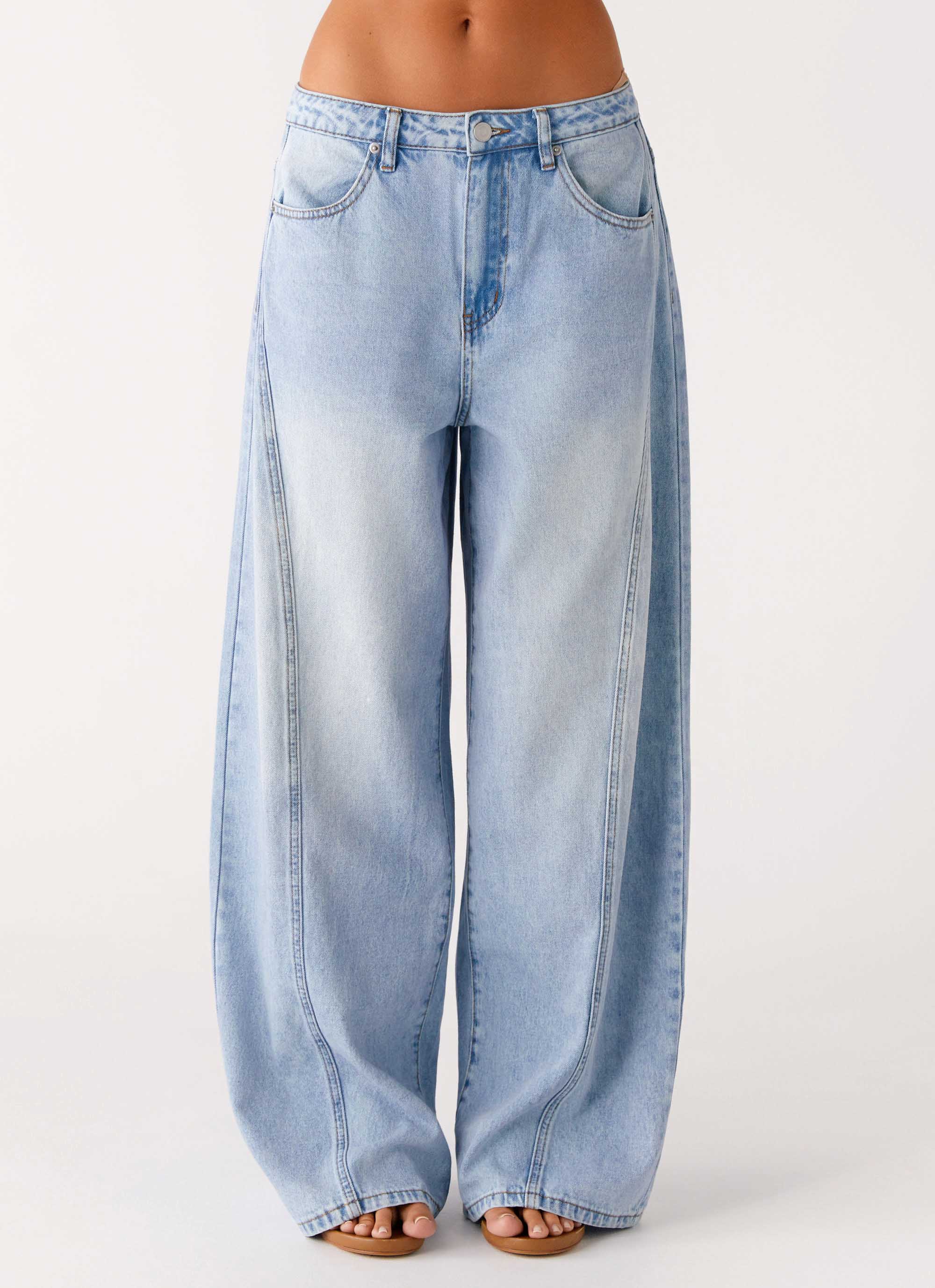 Timeless Wide Leg Jeans Bleached Blue