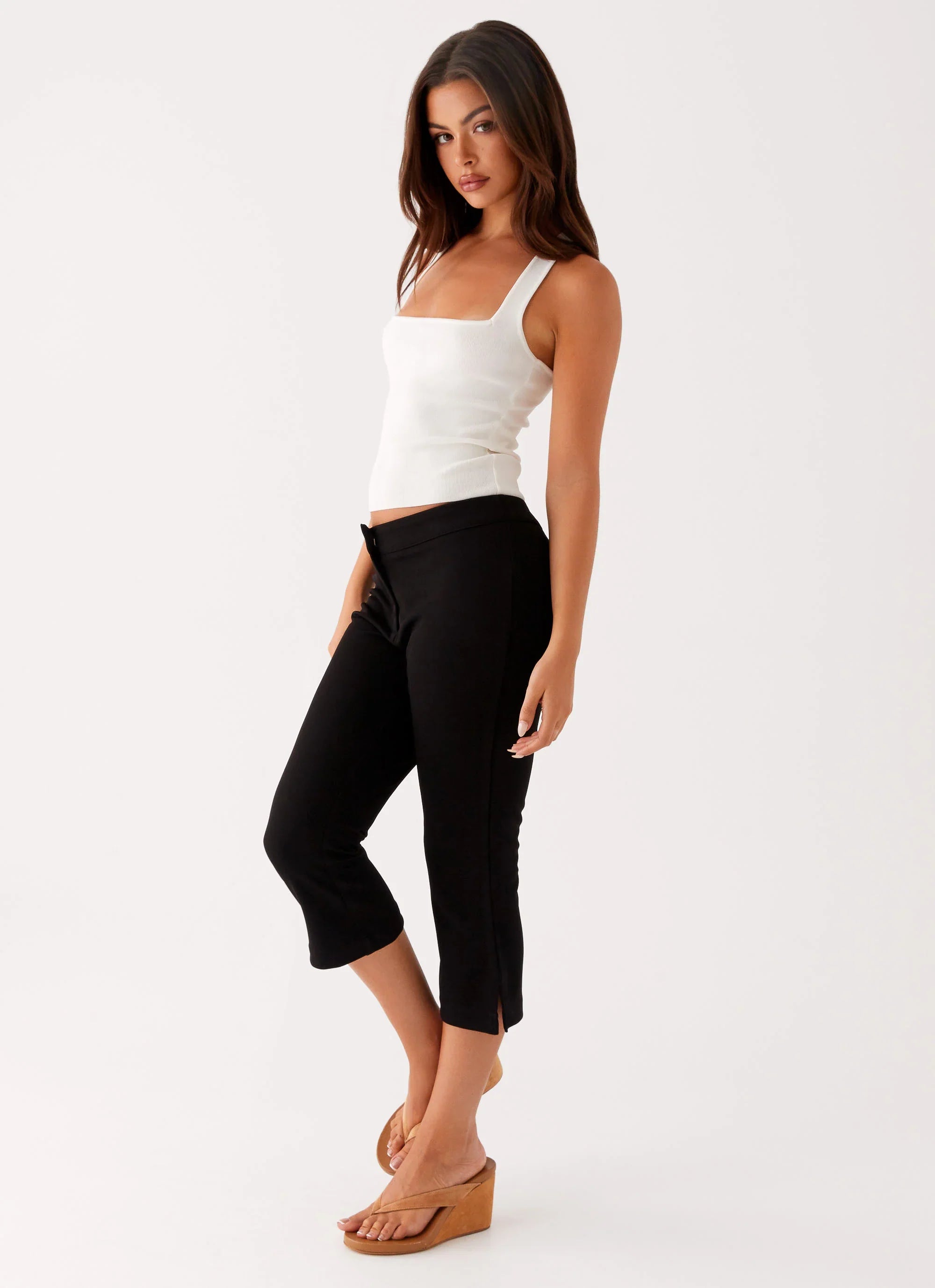 Rue Capri Pants Black