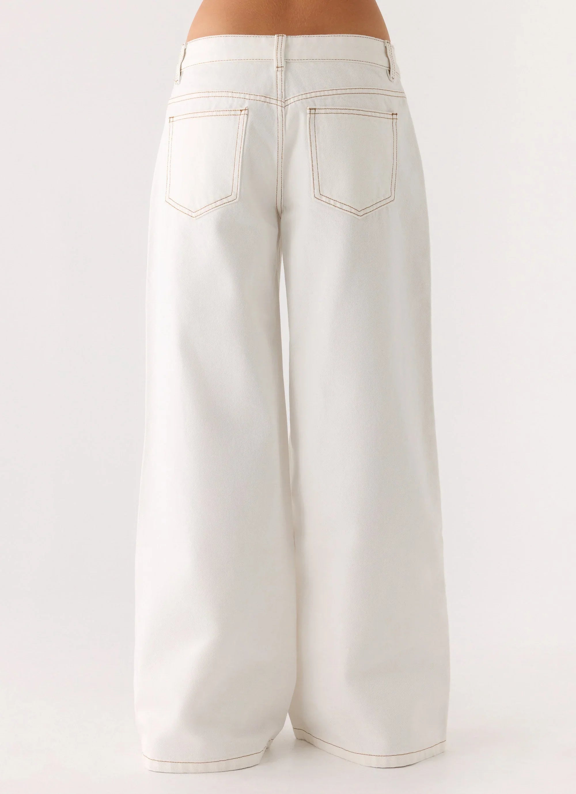 Neo Low Rise Wide Leg Denim Jeans Ivory