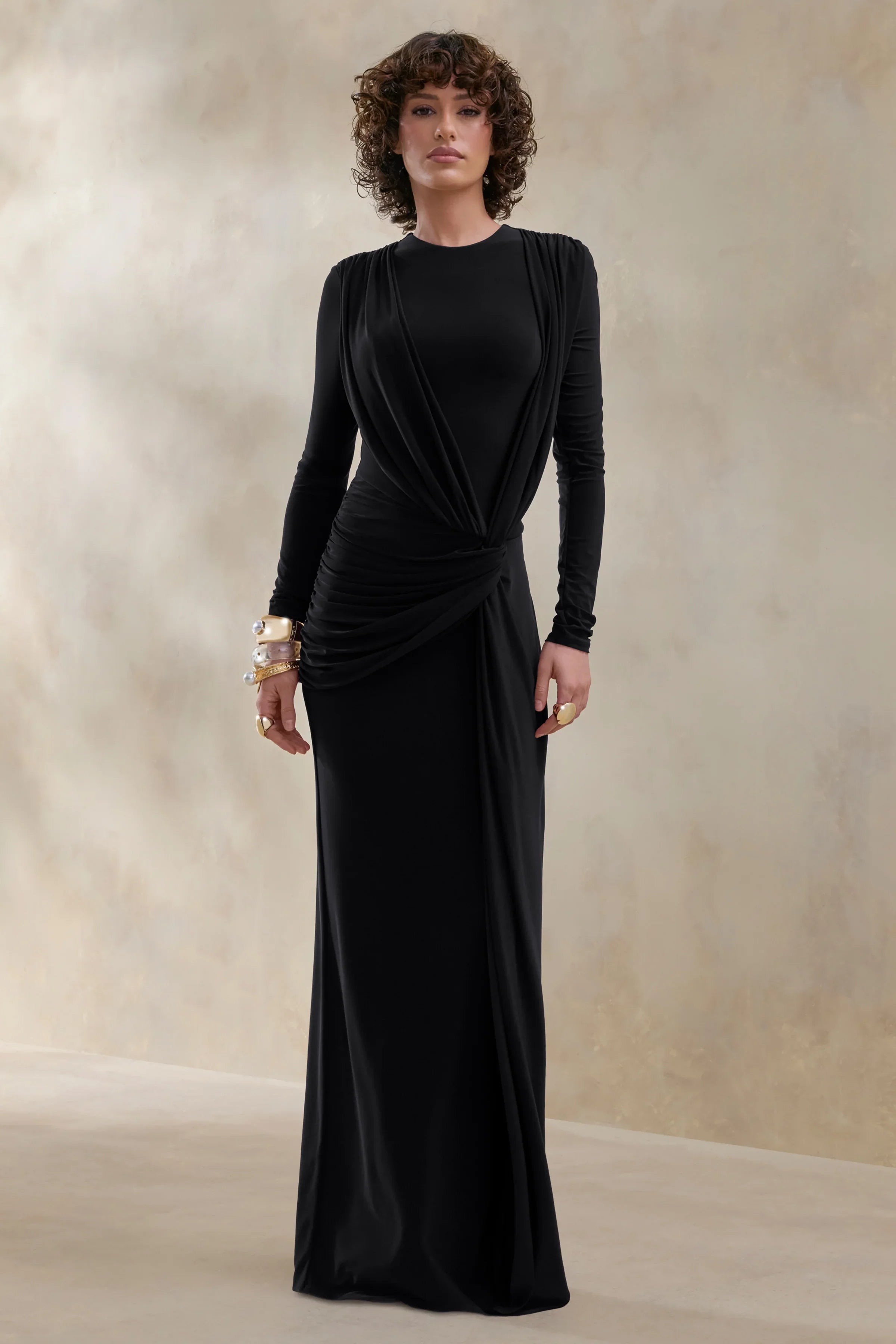 Desirelle Black Crew Neck Maxi Dress With Gathered Detailing
