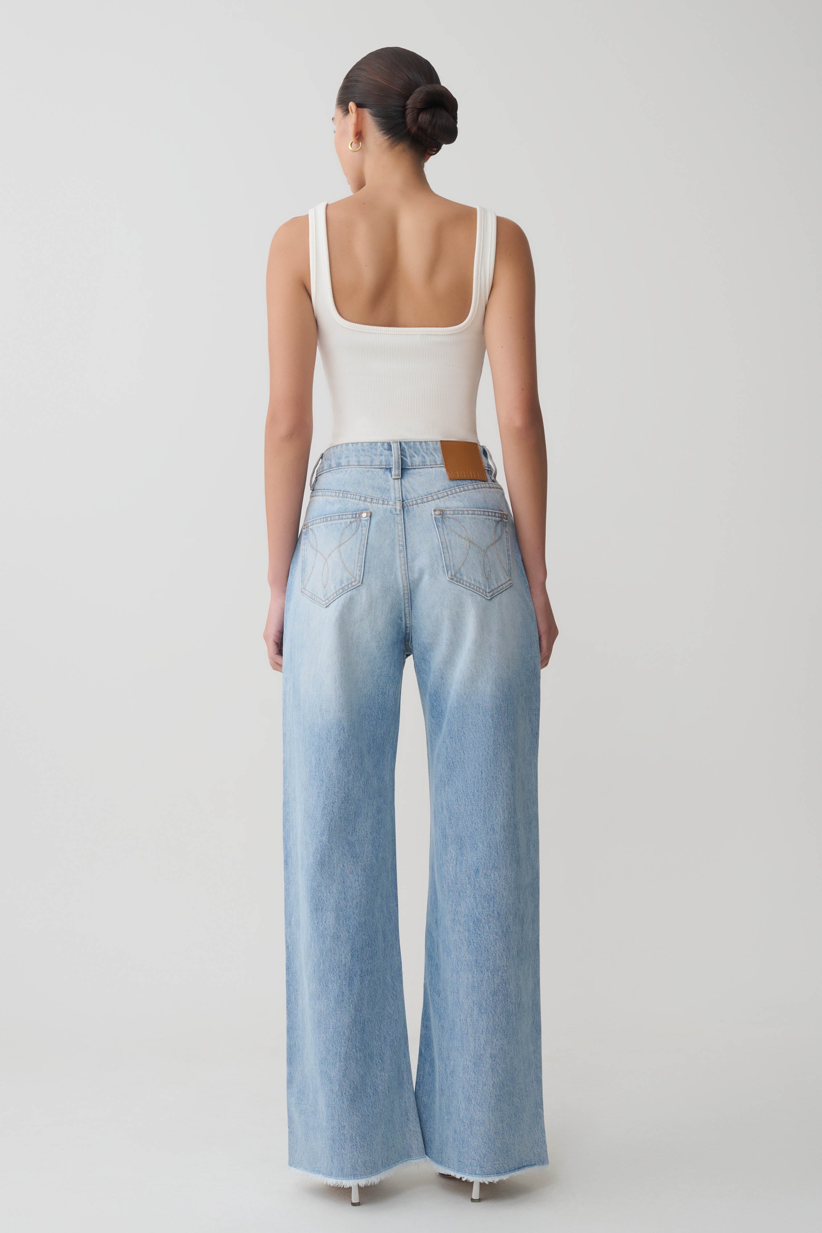 Sebastian Straight Leg Denim Jeans With Fray Hem Washed Light Blue