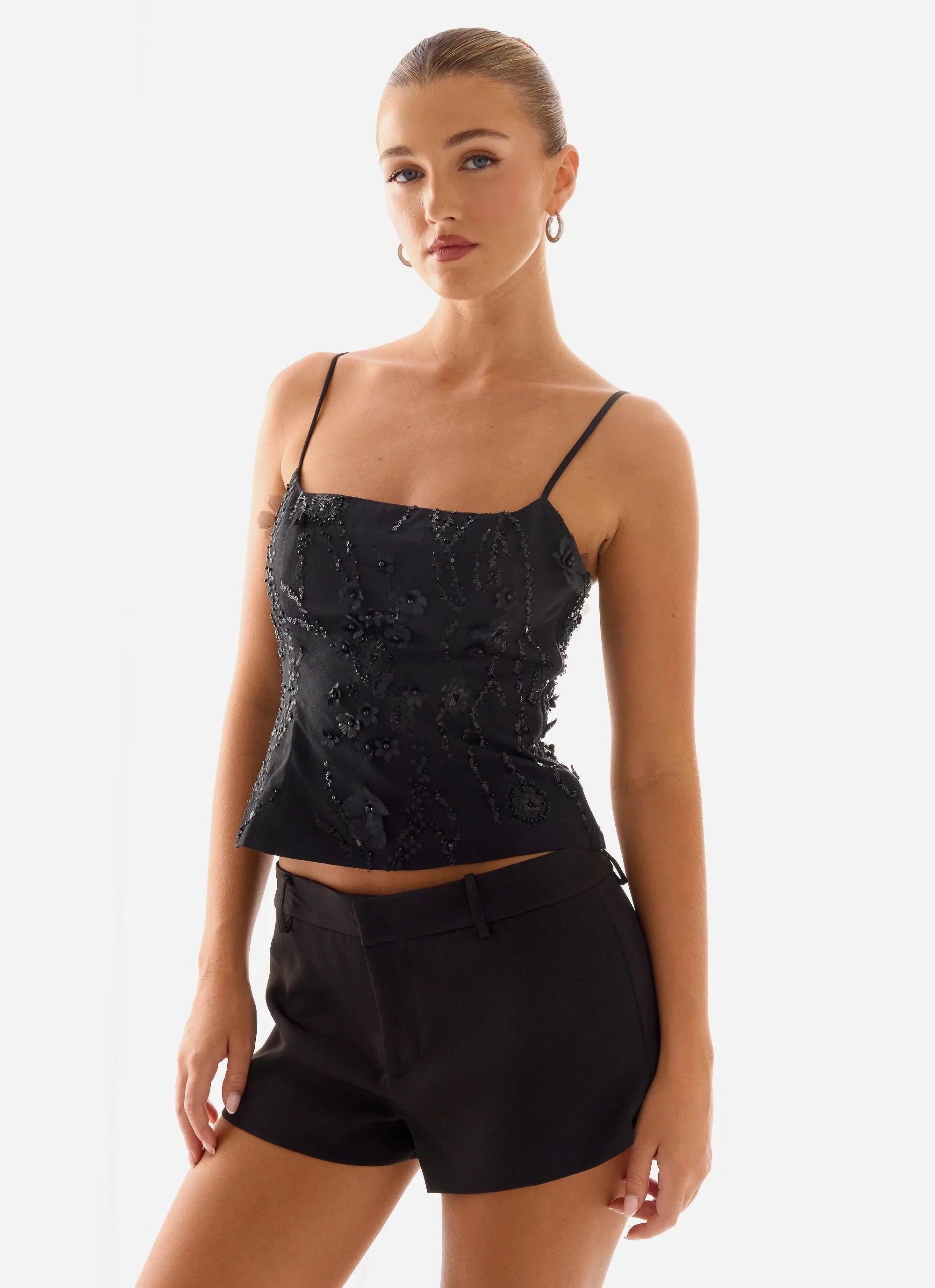 Love Me Hard Top Black